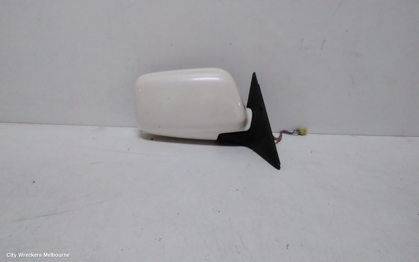 SUBARU OUTBACK RIGHT DOOR MIRROR - Image 1