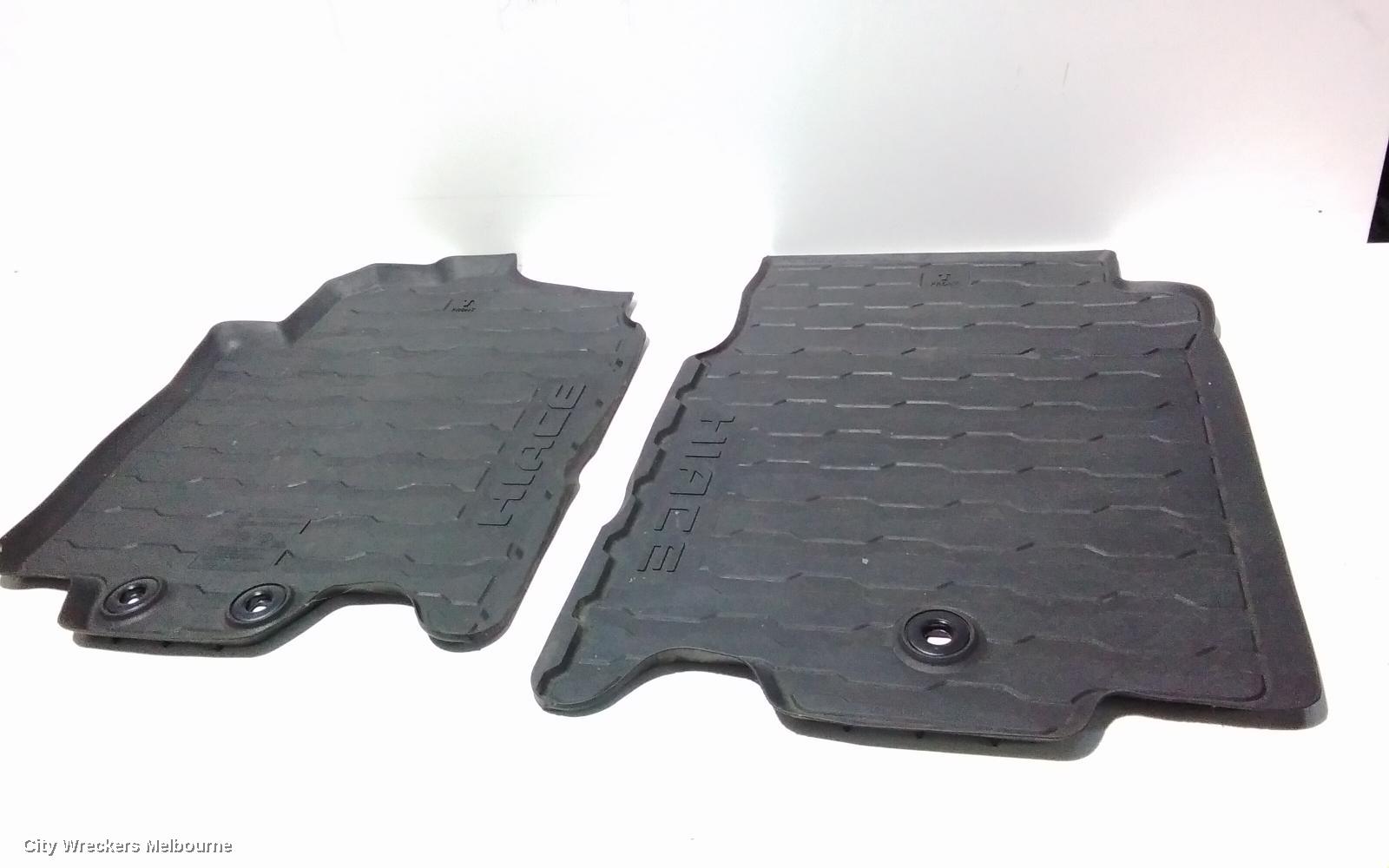 TOYOTA HIACE FLOOR MATS, 300 SERIES, 02/2019 ONWARDS - Image 3