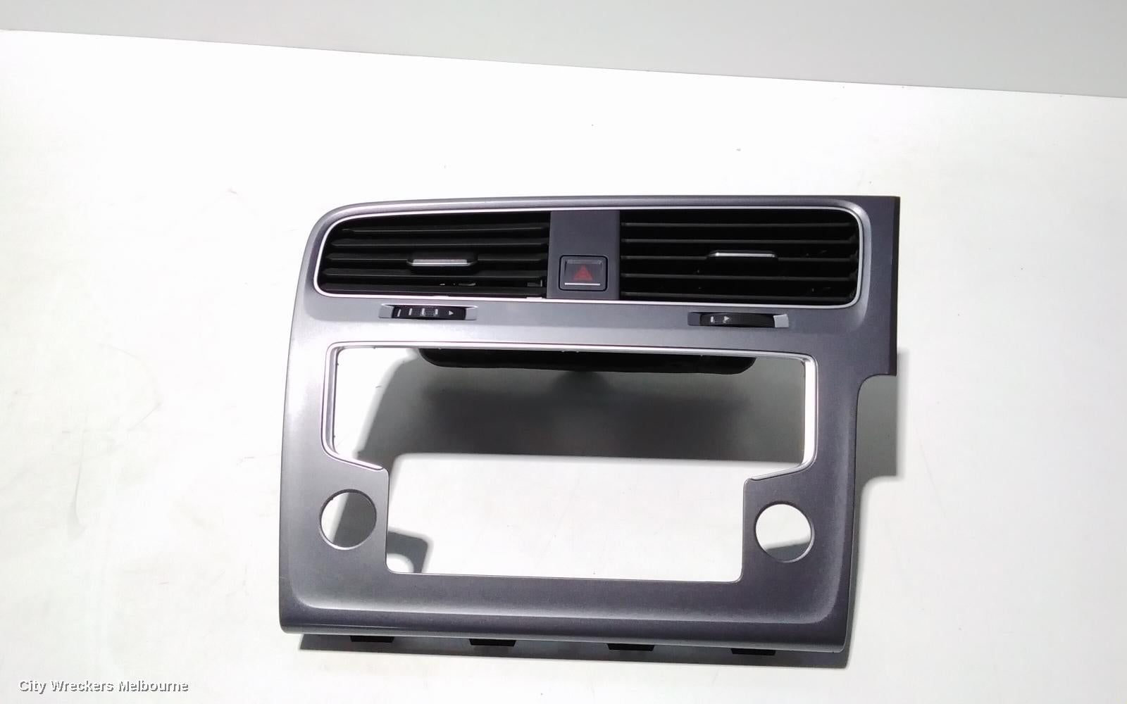 VOLKSWAGEN GOLF, GEN 7, 11/2012 - 08/2020, CENTER AIRVENT: 88300 - Image 1