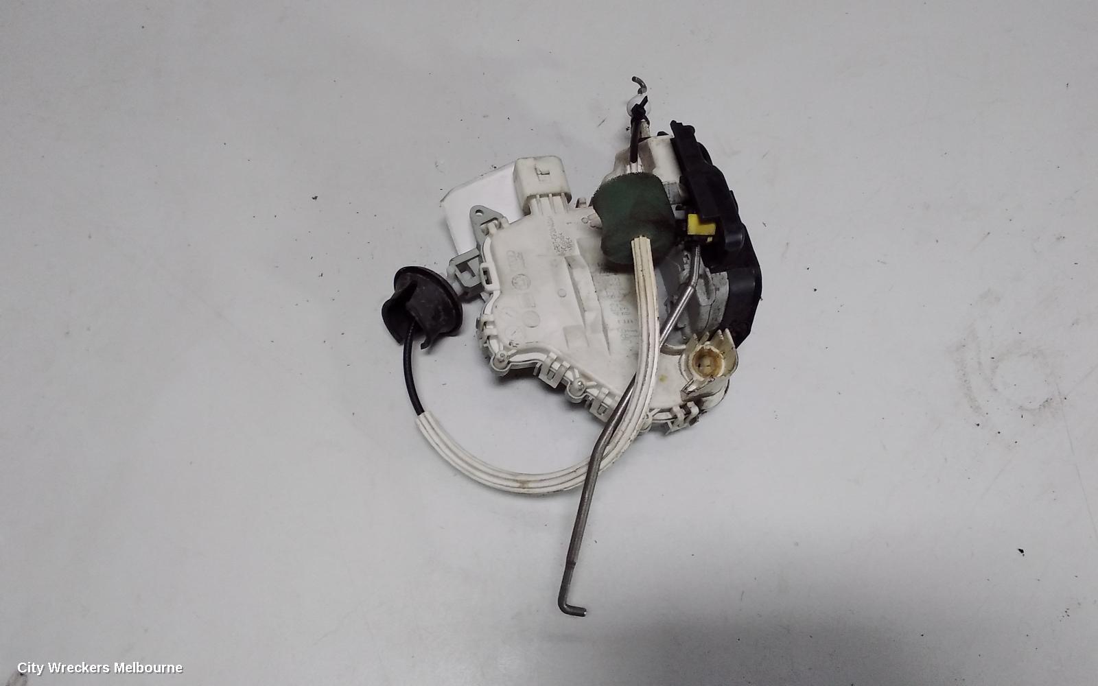AUDI A6 DOOR/BOOT/GATE LOCK, RIGHT FRONT DOOR LOCK, C6/4F, SEDAN/WAGON, 11/2004 - 06/2011 - Image 2