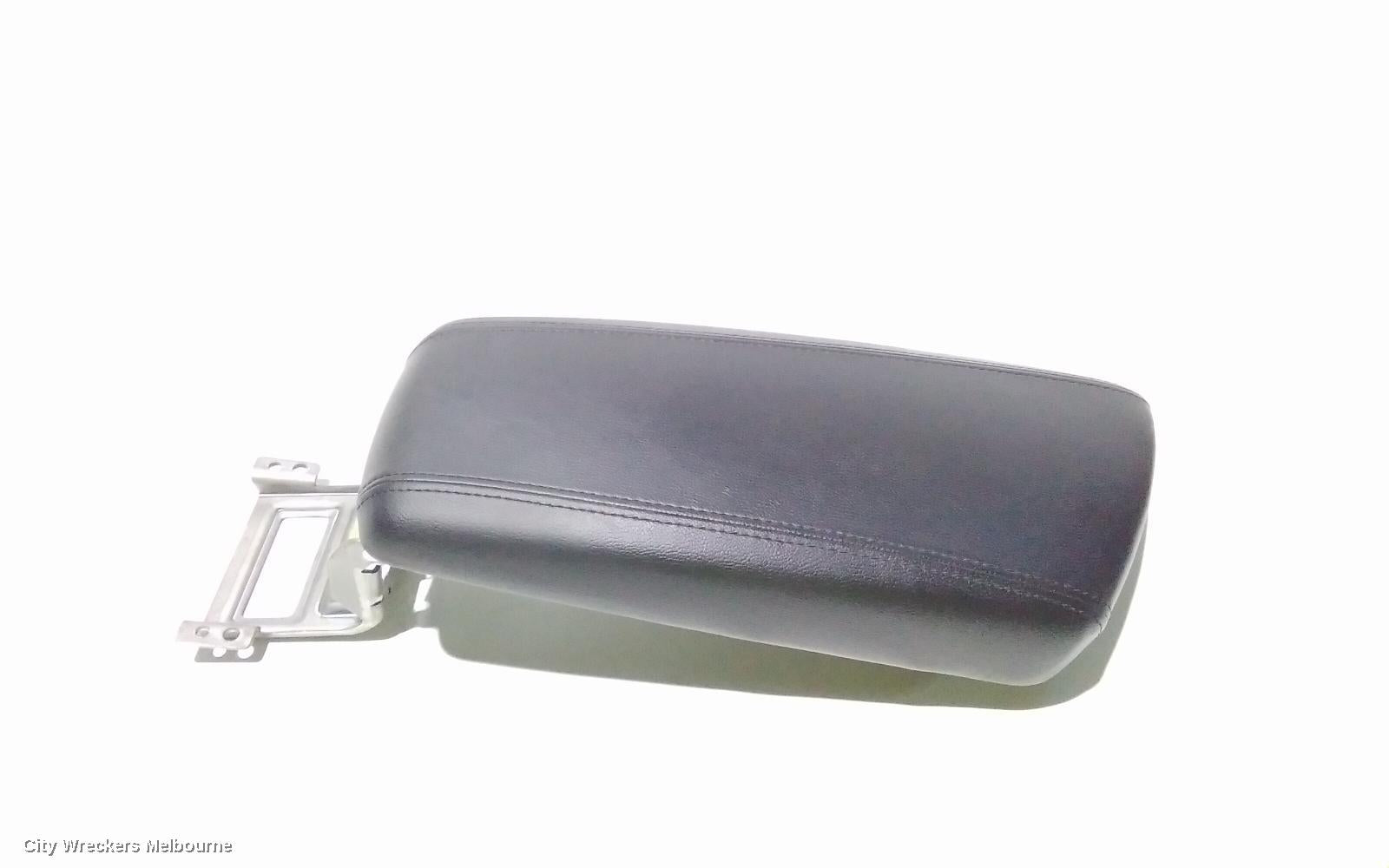 KIA OPTIMA CONSOLE, TF, 11/2010 - 10/2015 - Image 1