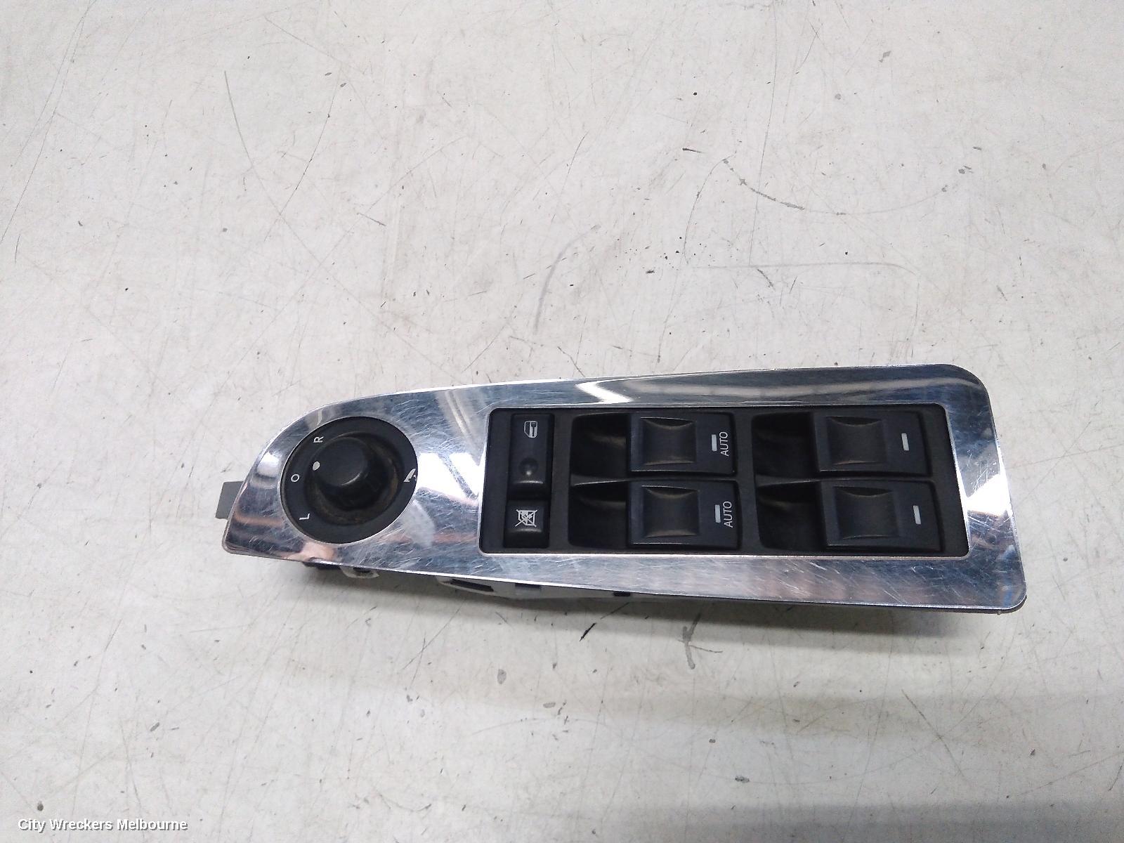 CHRYSLER 300C PWR DR WIND SWITCH, RH FRONT (MASTER SWITCH), NON ILLUMINATION, LH & RH FRONT AUTO WINDOWS, P/N 04602781AA, 11/2005 - 12/2011 - Image 1