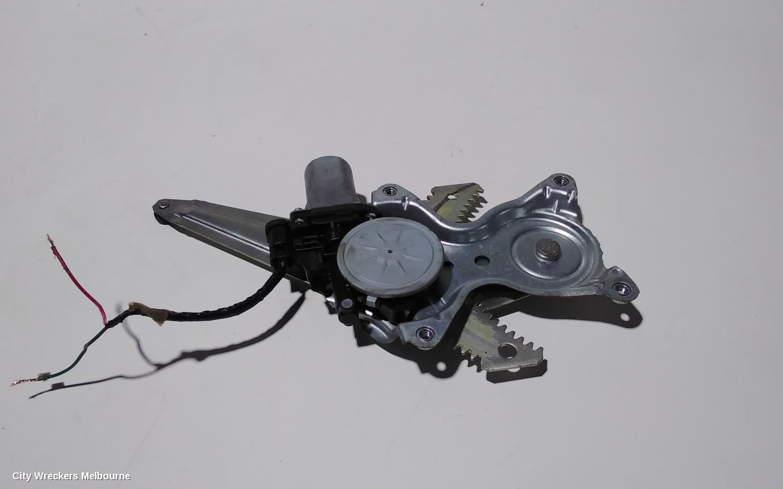 SUZUKI SWIFT LEFT REAR WND REG/MOTOR, FZ, POWER, 08/2010 - 03/2017 - Image 2