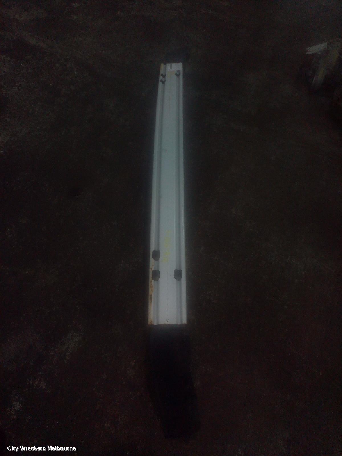 CHRYSLER 300C R/BAR BRACKET/REINFO, MAIN REINFORCEMENT, LX2, 07/2012 - 12/2014 - Image 3