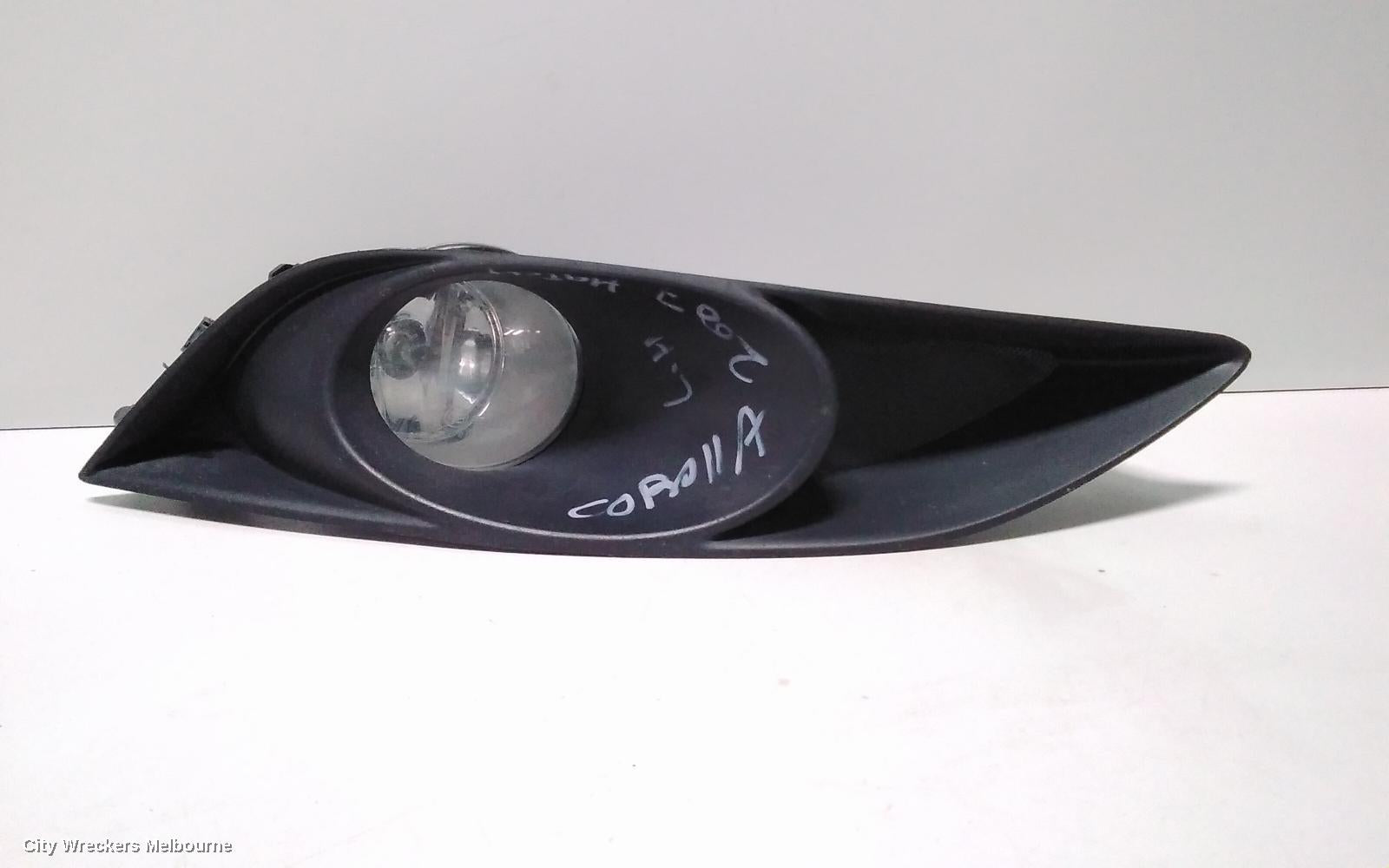 TOYOTA COROLLA LEFT INDICATOR/FOG/SIDE, BUMPER FOGLAMP COVER, ZZE122, HATCH, 04/2004 - 06/2007 - Image 2