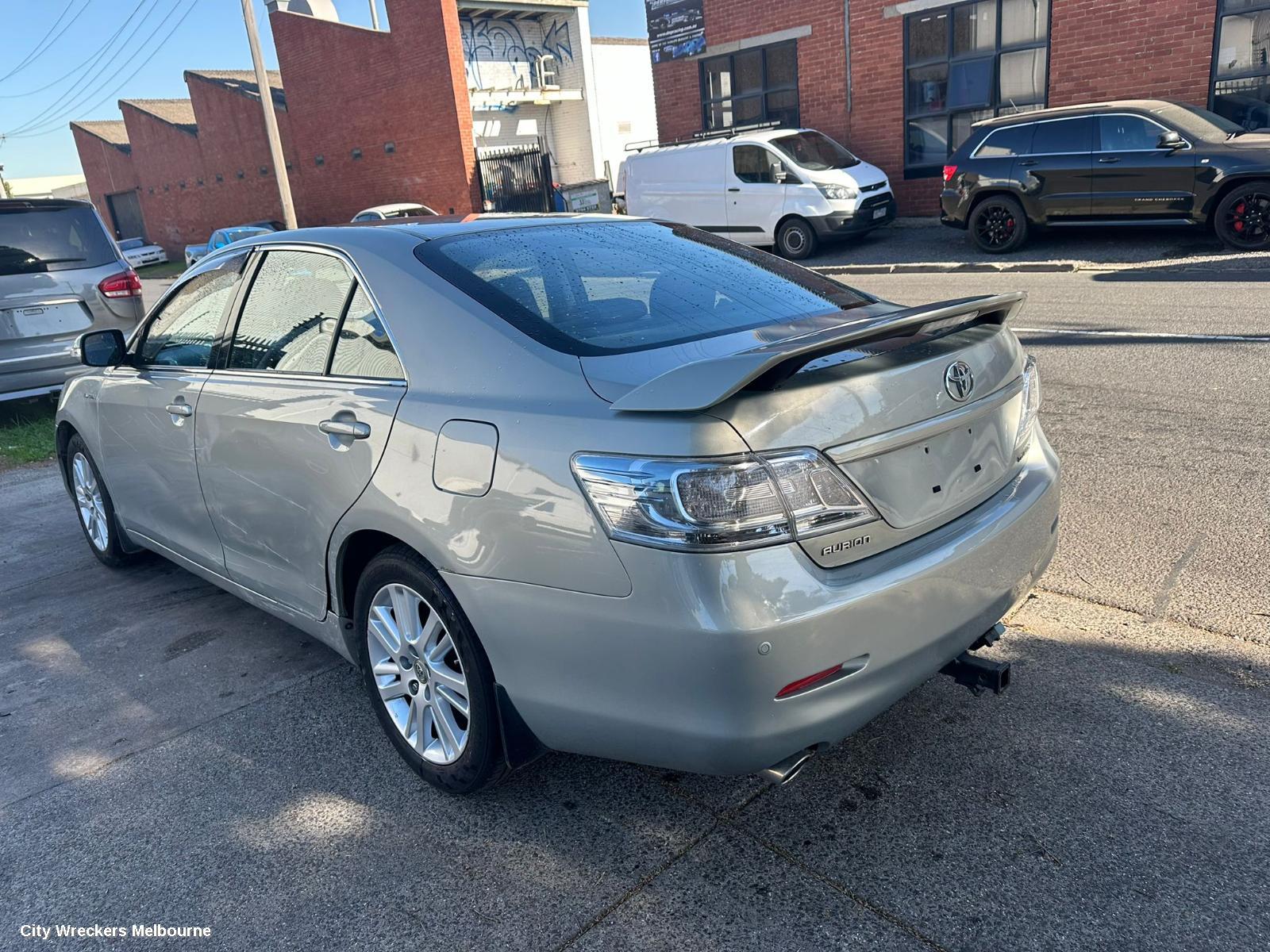 TOYOTA AURION RIGHT FRONT DOOR, GSV40R, 09/2009 - 03/2012 - Image 3