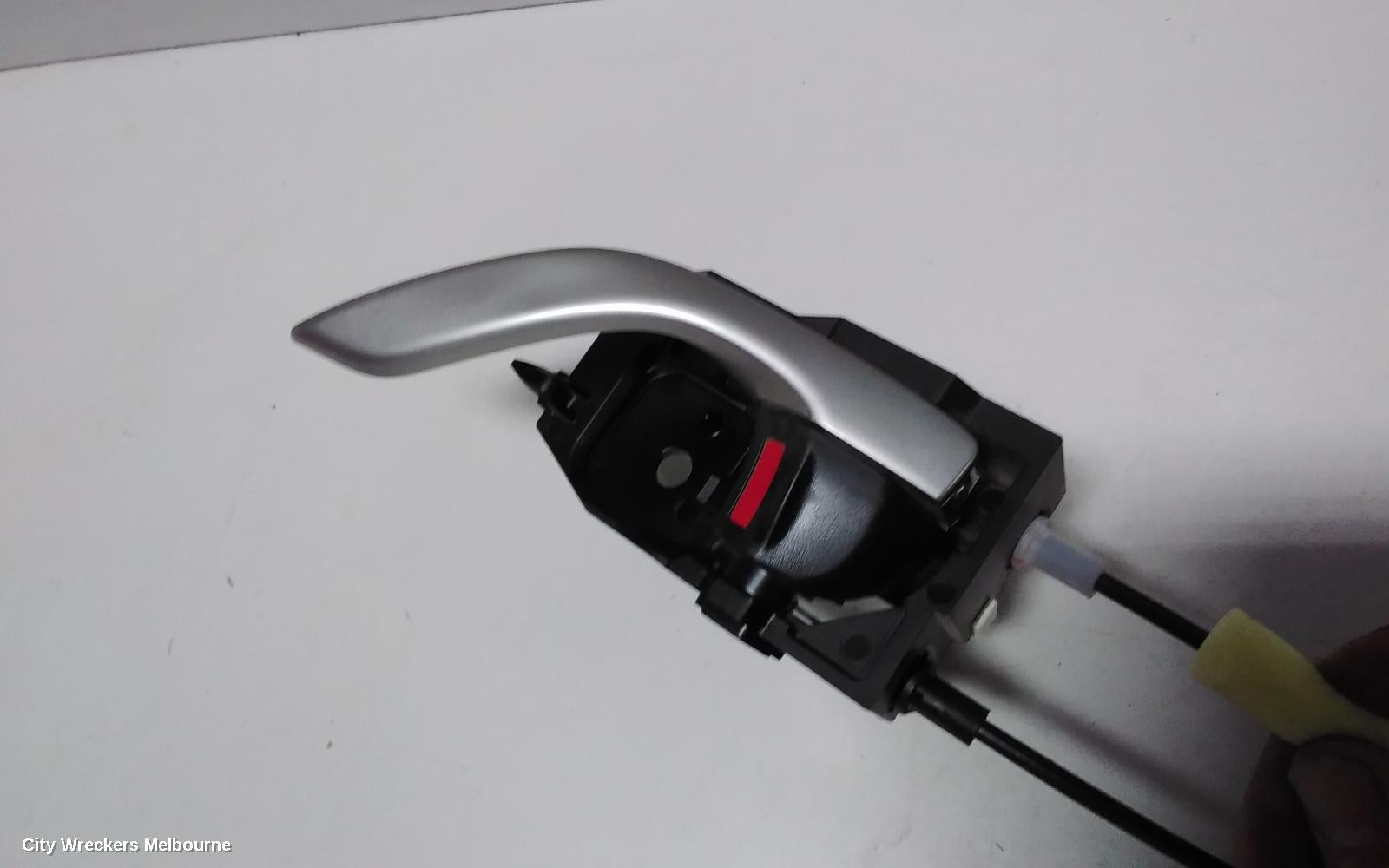 MAZDA CX3 DOOR/BOOT/GATE LOCK, LEFT FRONT DOOR LOCK, DK, 03/2015 ONWARDS - Image 3