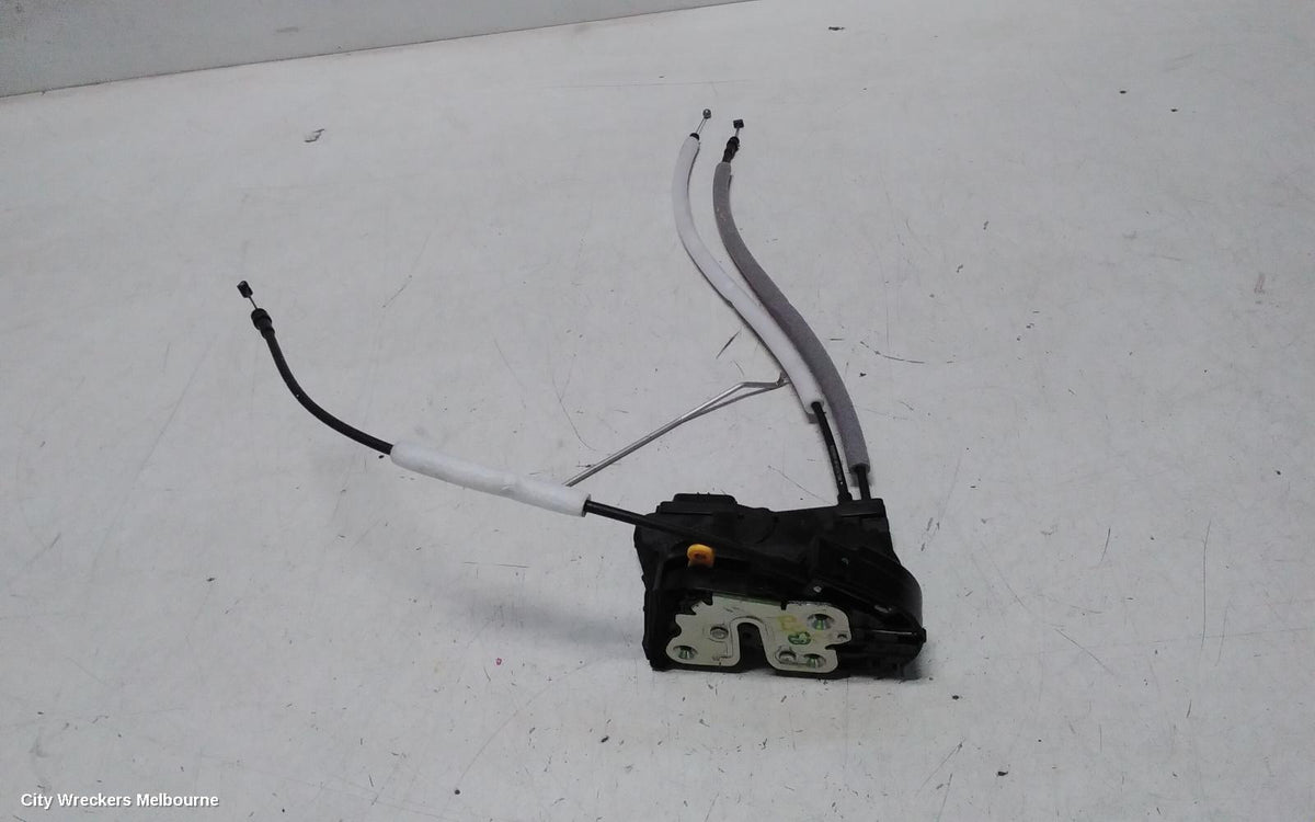 MAHINDRA XUV700 DOOR/BOOT/GATE LOCK, W601, RIGHT FRONT DOOR LOCK, 01/2023 ONWARDS - Image 1