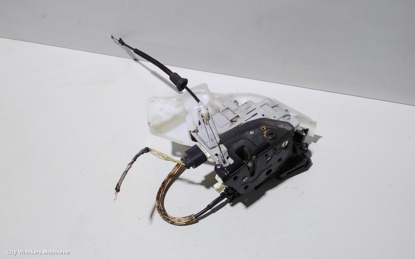 VOLKSWAGEN PASSAT DOOR/BOOT/GATE LOCK, RIGHT REAR DOOR LOCK, 3C/MK6 B6-B7, SEDAN/WAGON, P/N 3C4839016A, 03/2006 - 05/2015 - Image 2