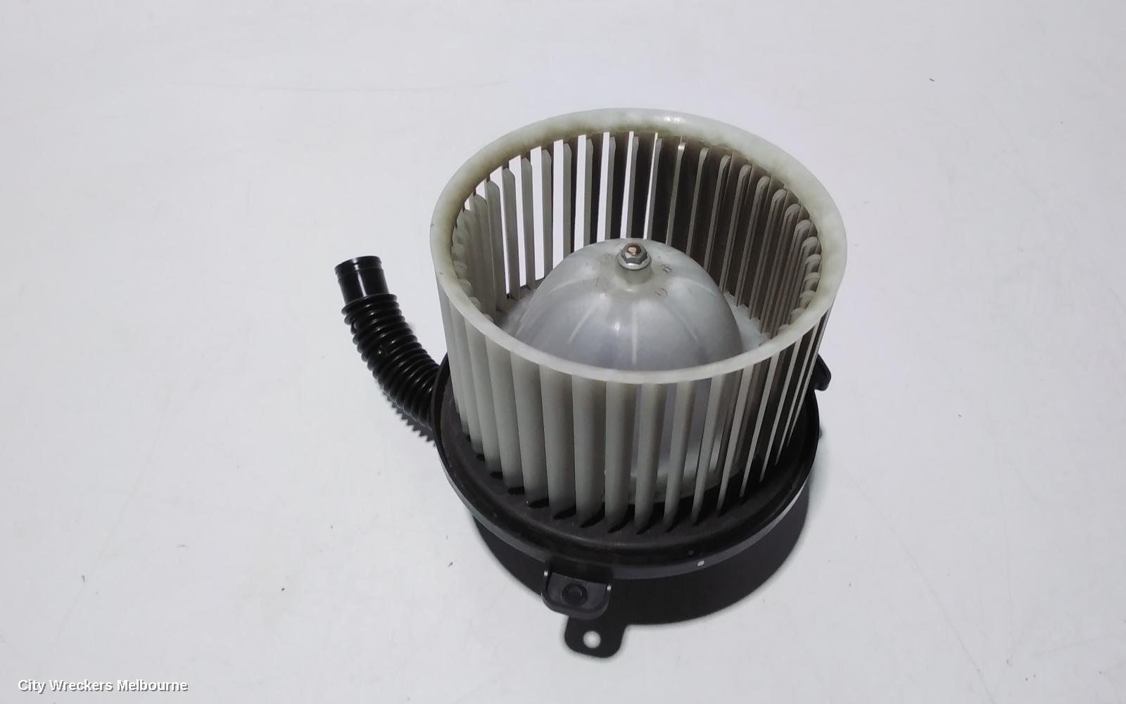 MITSUBISHI TRITON HEATER FAN MOTOR, MQ-MR, FRONT, 03/2015 - 10/2021 - Image 2
