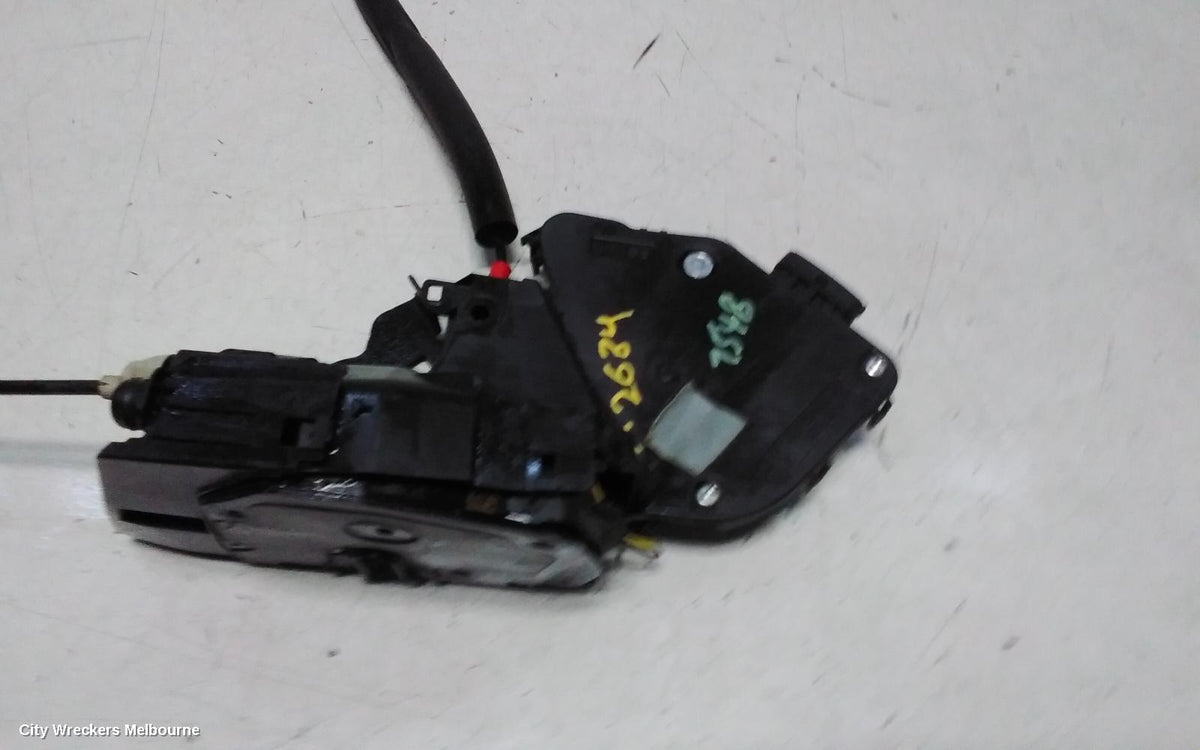 LAND ROVER DISCOVERY SPORT DOOR/BOOT/GATE LOCK, RIGHT FRONT DOOR LOCK, L550, 01/2015 ONWARDS - Image 3