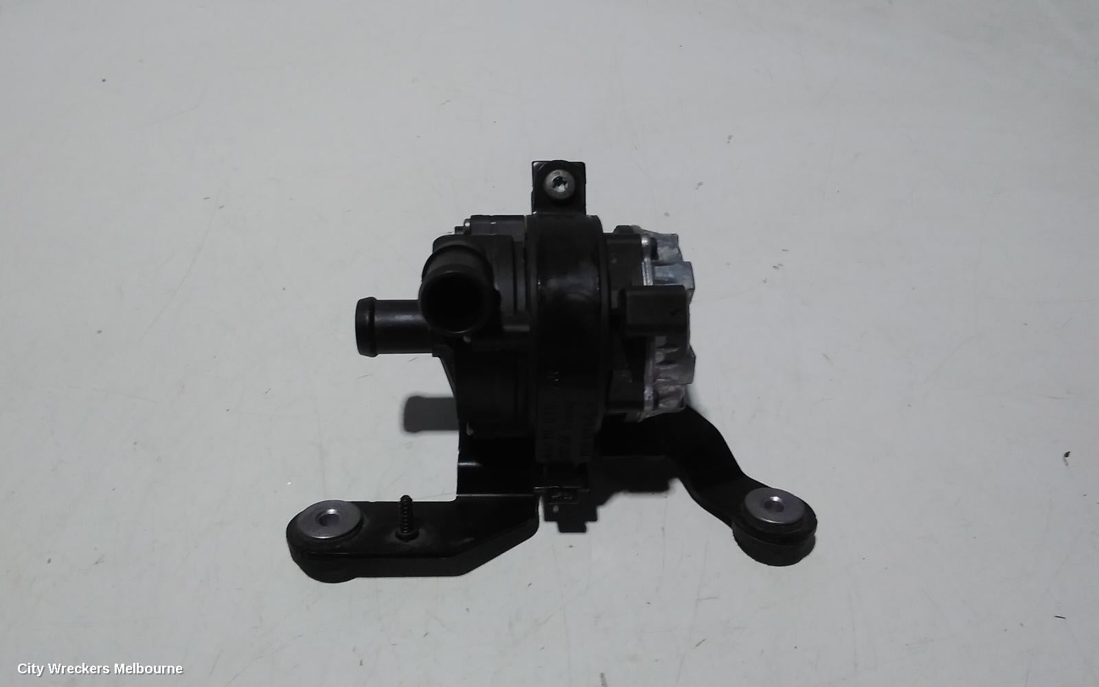 VOLKSWAGEN CRAFTER WATER PUMP, SY1, 08/2017 ONWARDS - Image 3