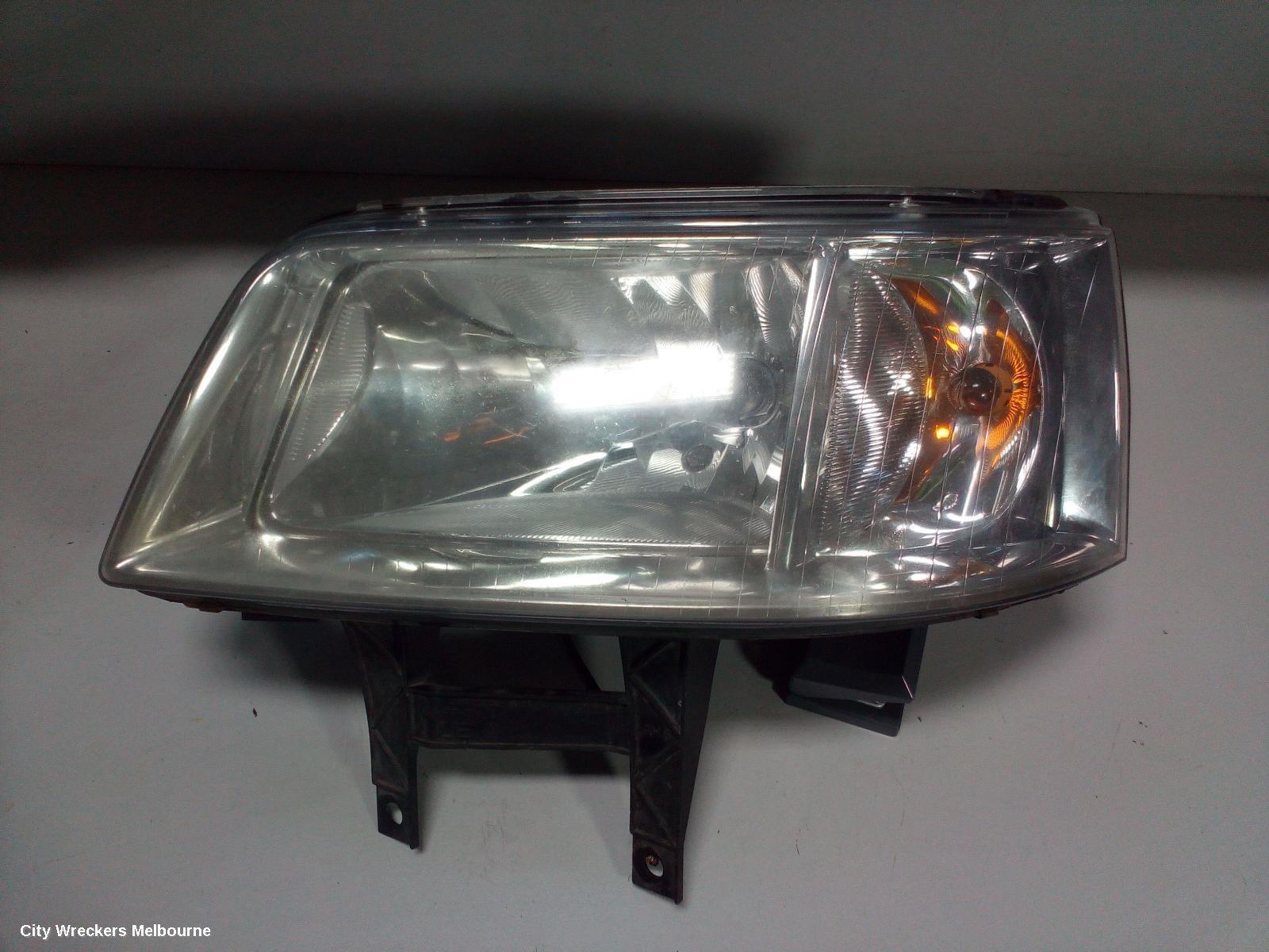 VOLKSWAGEN TRANSPORTER LEFT HEADLAMP, T5, TRANSPORTER/KOMBI, 08/2004 - 10/2010 - Image 2