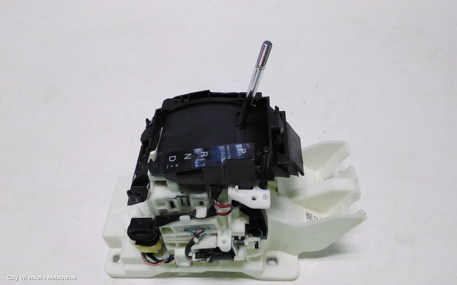 MITSUBISHI ASX GEAR STICK/SHIFTER, AUTO T/M, 2.0, PETROL, 2WD, ROUND SHIFTER TYPE, XA-XB, 05/2010 - 08/2016 - Image 3