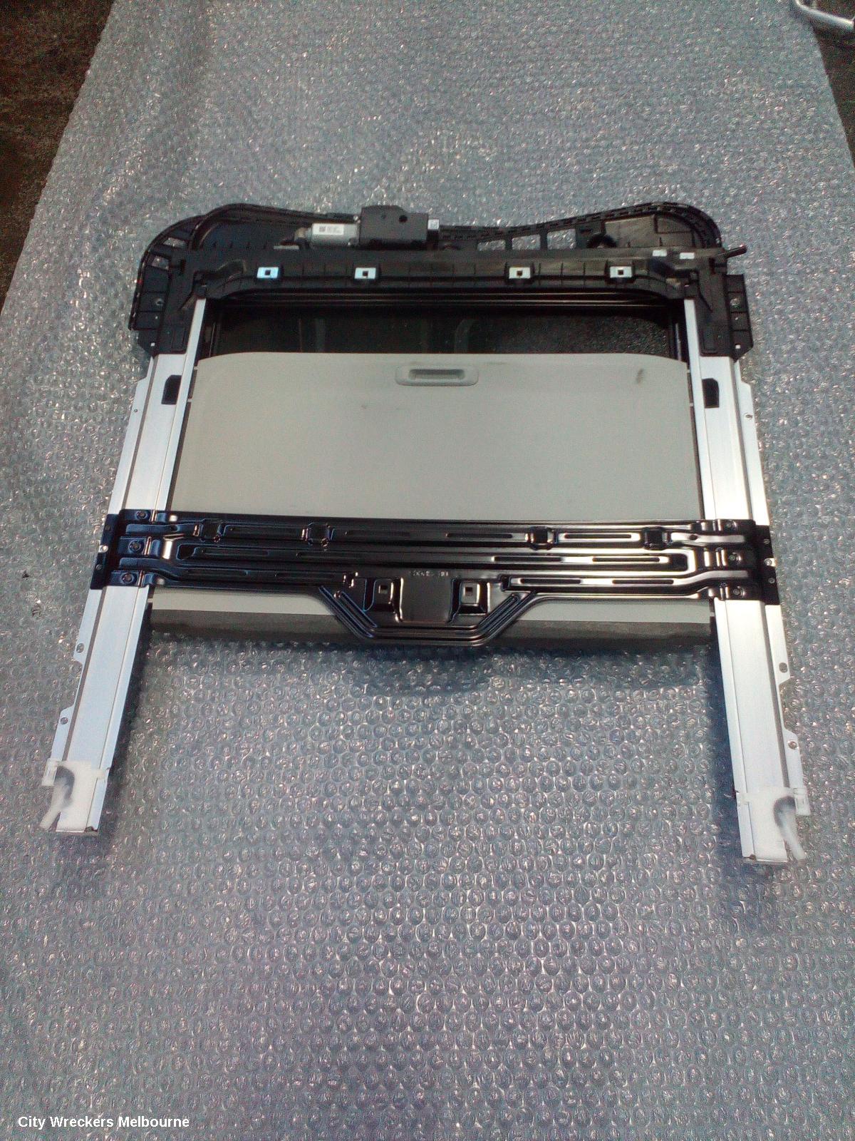 KIA SELTOS ROOF GLASS/SUNROOF/T, SP2, 07/2019 ONWARDS - Image 2