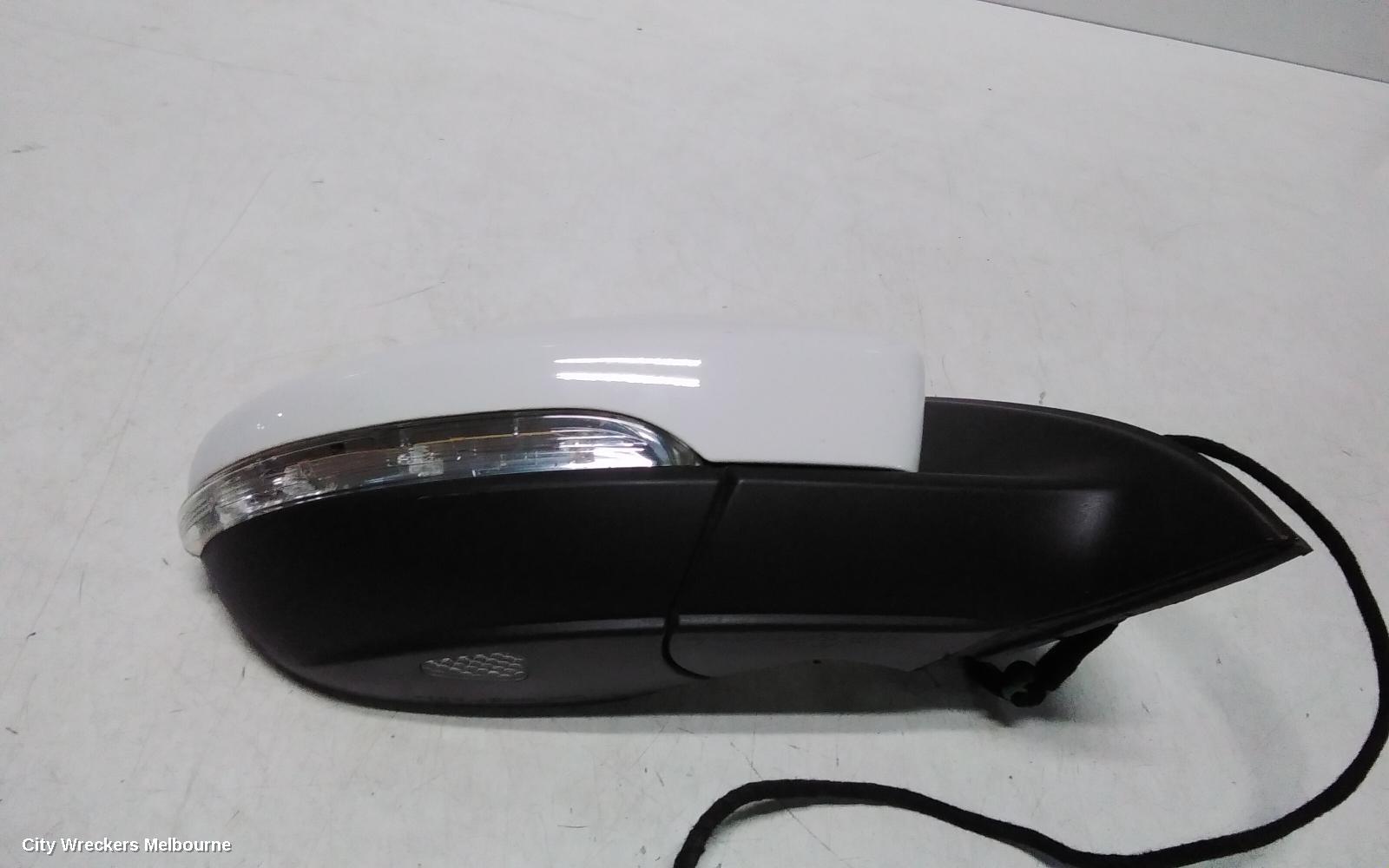 VOLKSWAGEN PASSAT RIGHT DOOR MIRROR, 3C/MK6 B7, POWER FOLD, NON LANE CHANGE ASSIST TYPE (6XT/7Y0), 09/2010 - 05/2015 - Image 3