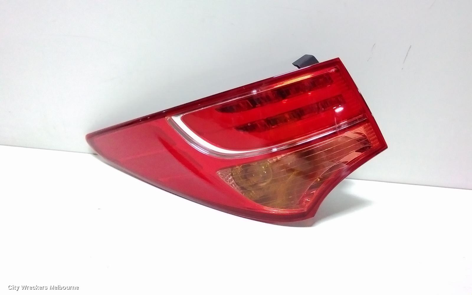 HYUNDAI SANTA FE LEFT TAILLIGHT, DM, IN BODY, LED TYPE, 06/2012 - 05/2015 - Image 1