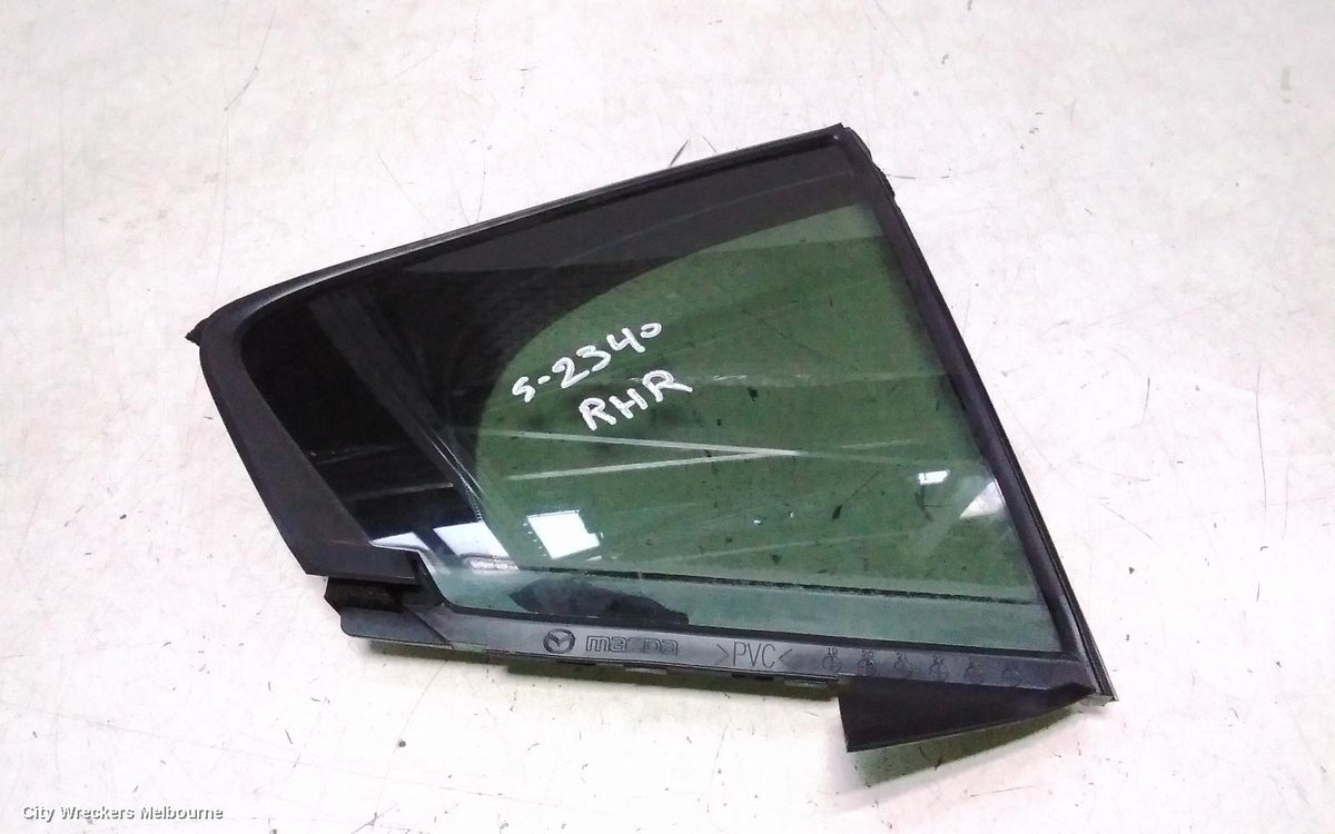 MAZDA 3 RIGHT REAR 1/4 DOOR GLASS, BP, 03/2019 ONWARDS - Image 1