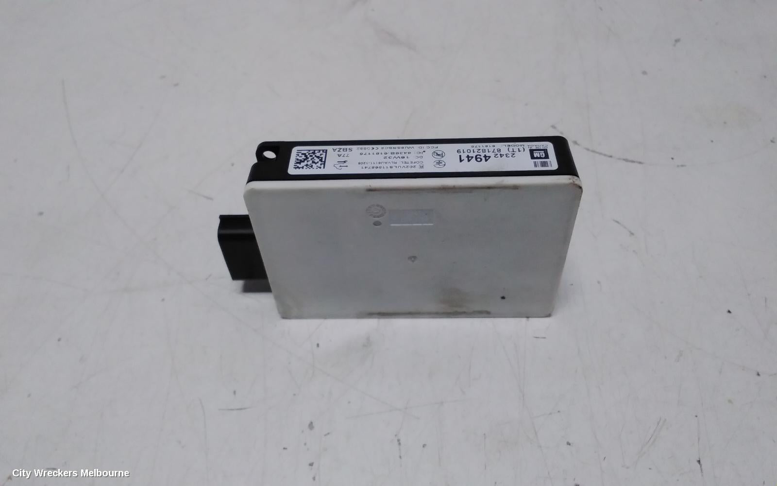 HOLDEN COMMODORE ECU, BLIND SPOT MONITOR CONTROL MODULE (LH REAR), VF, 05/2013 - 12/2017 - Image 2