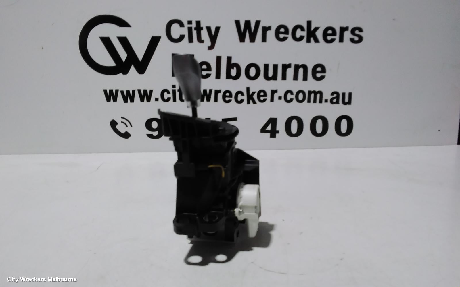 TOYOTA PRIUS GEAR STICK/SHIFTER, ZVW40R, PRIUS V, 05/2012 - 11/2022 - Image 2