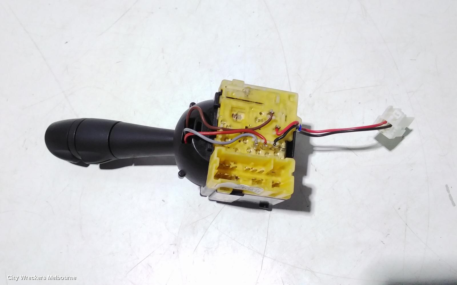 RENAULT CLIO COMBINATION SWITCH, COMBINATION SWITCH ASSY, X98, 09/2013 - 10/2019 - Image 2