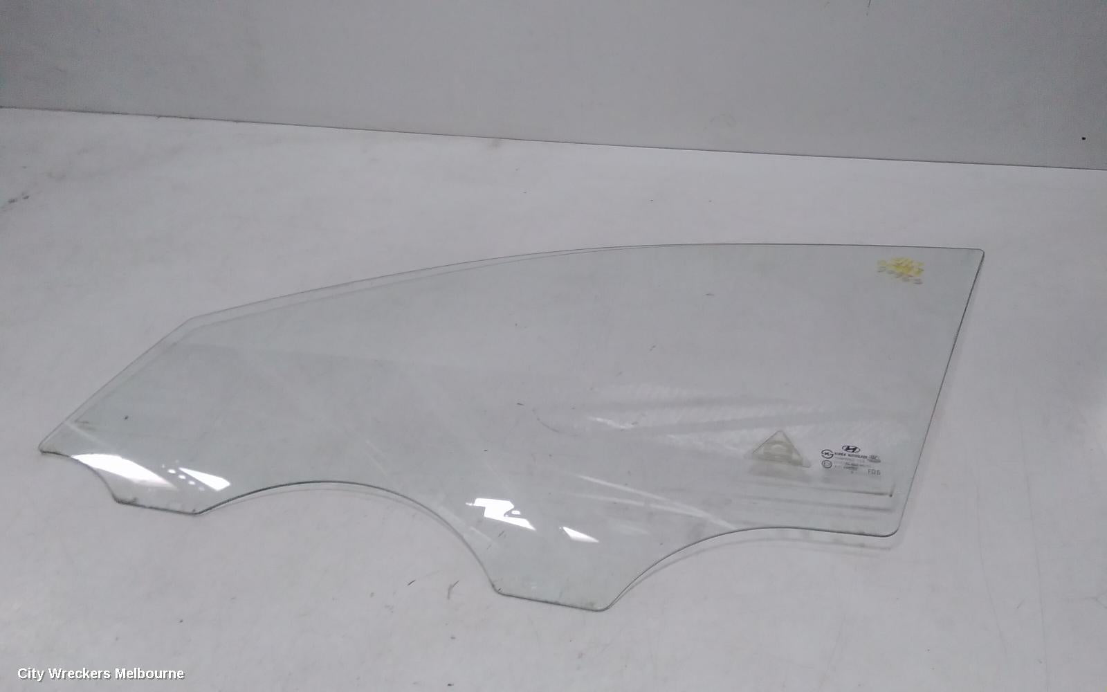 HYUNDAI I30 LEFT FRONT DOOR WINDOW, FD, HATCH, 09/2007 - 04/2012 - Image 2