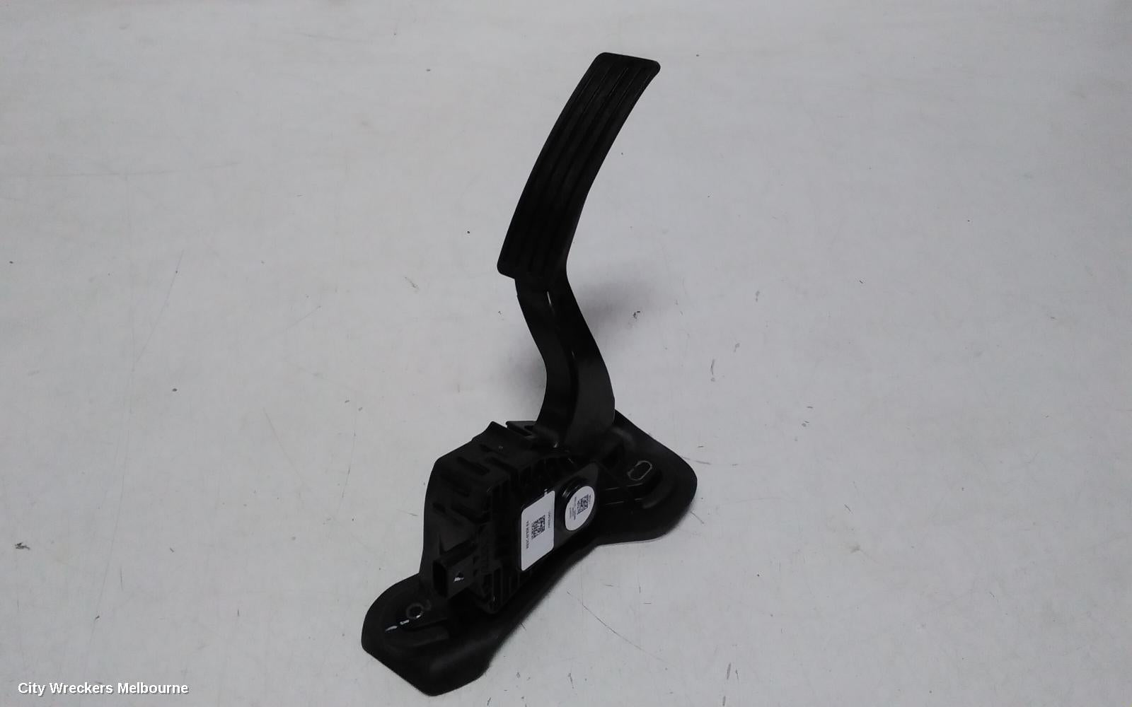 FORD RANGER PEDAL ASSEMBLY, RA, ACCELERATOR PEDAL, 05/2022 ONWARDS - Image 2