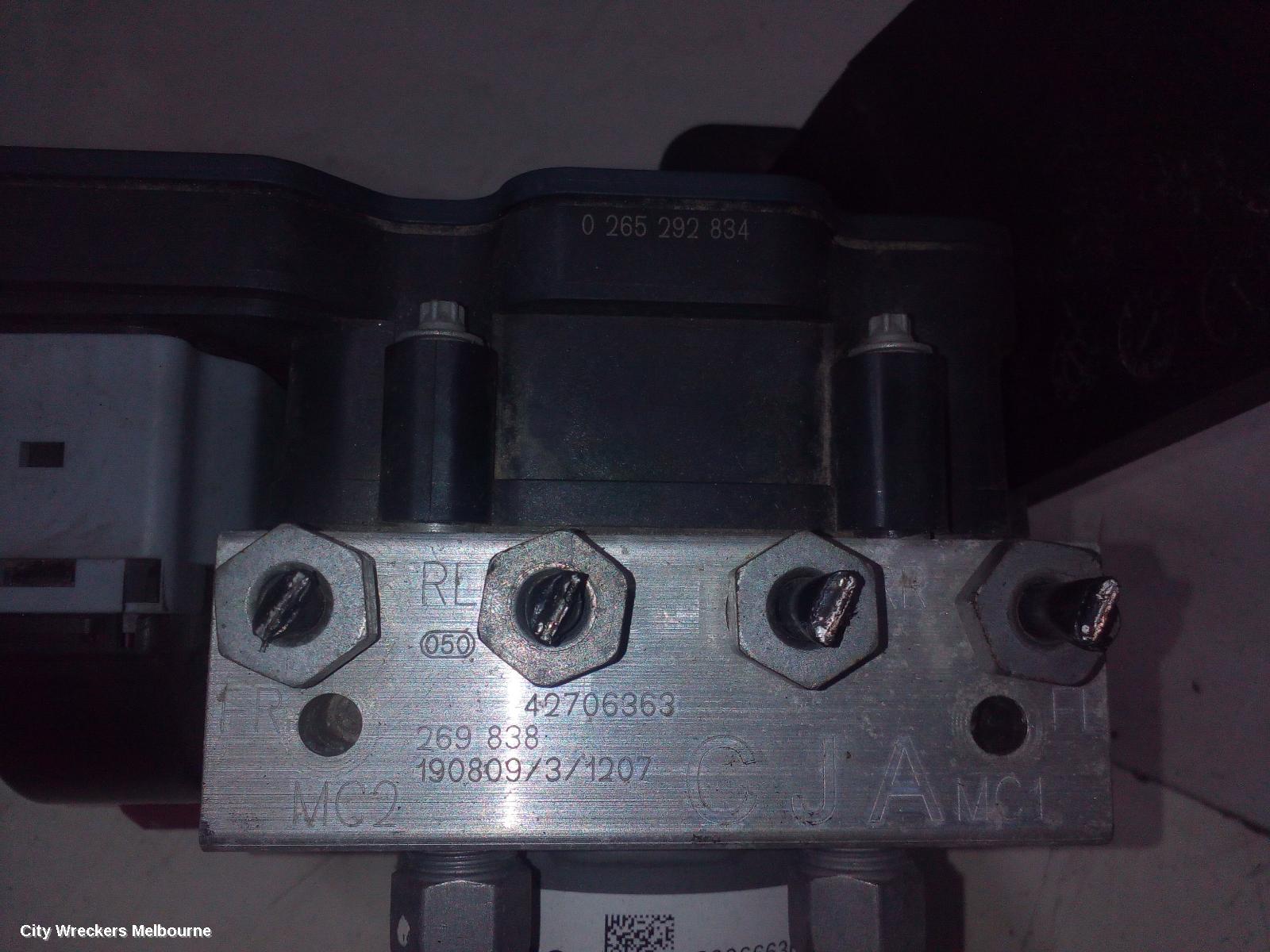 HOLDEN ASTRA ABS PUMP/MODULATOR, BK-BL, 09/2016 - 12/2020 - Image 2