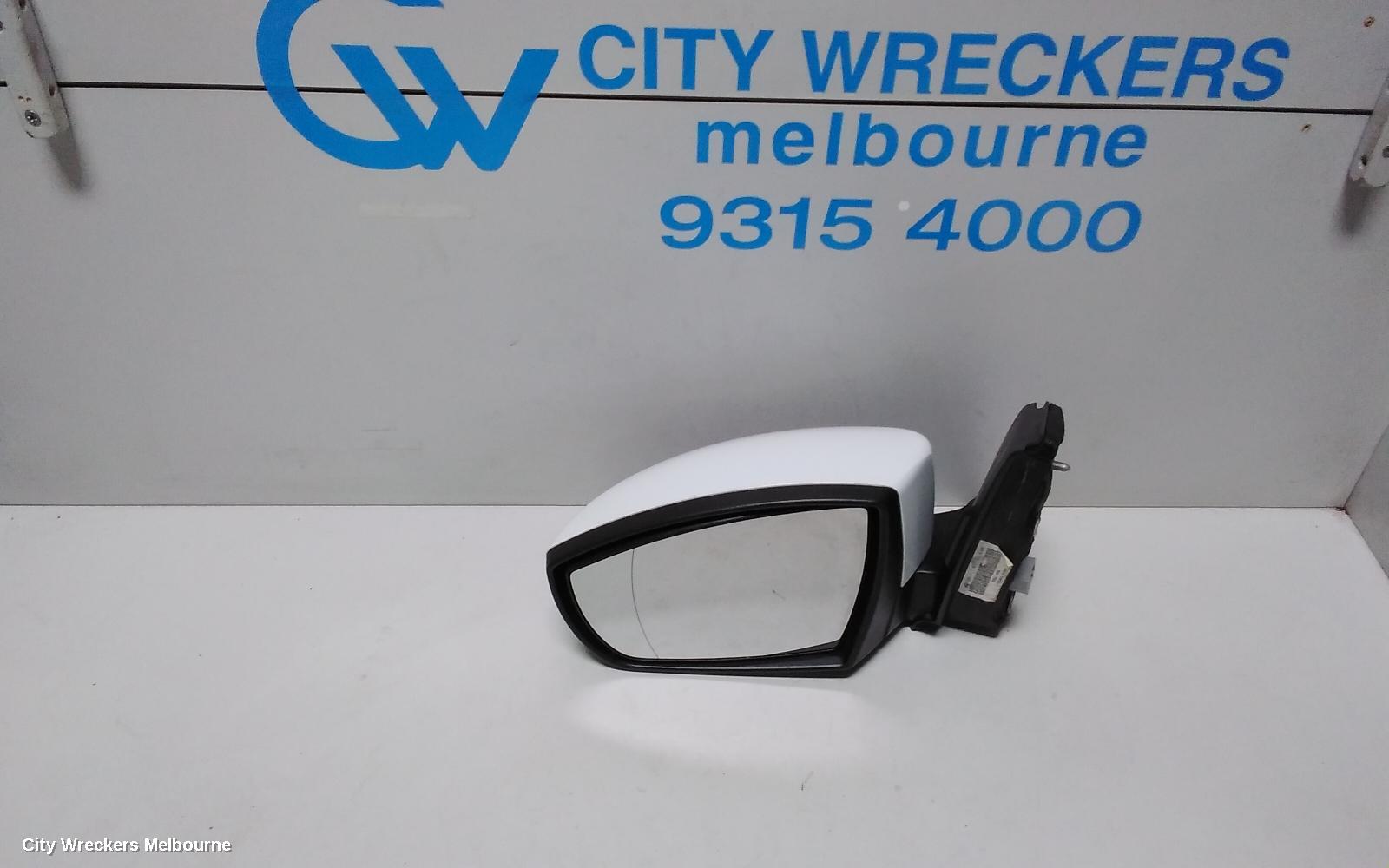 FORD KUGA LEFT DOOR MIRROR, TF, W/ PUDDLE LAMP TYPE, 11/2012 - 09/2016 - Image 1
