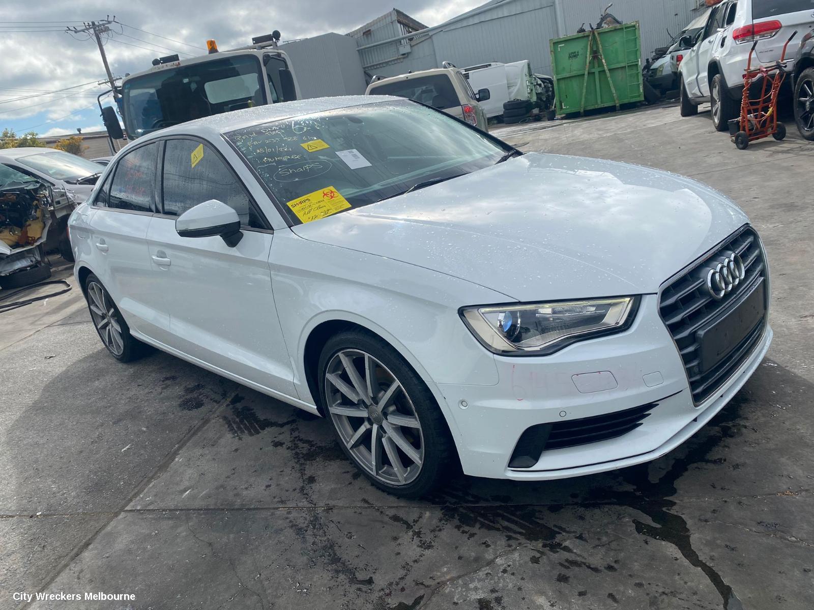 AUDI A3 LEFT FRONT DOOR, 8V, A3/S3/RS3, SEDAN, 11/2013 - 10/2020 - Image 3