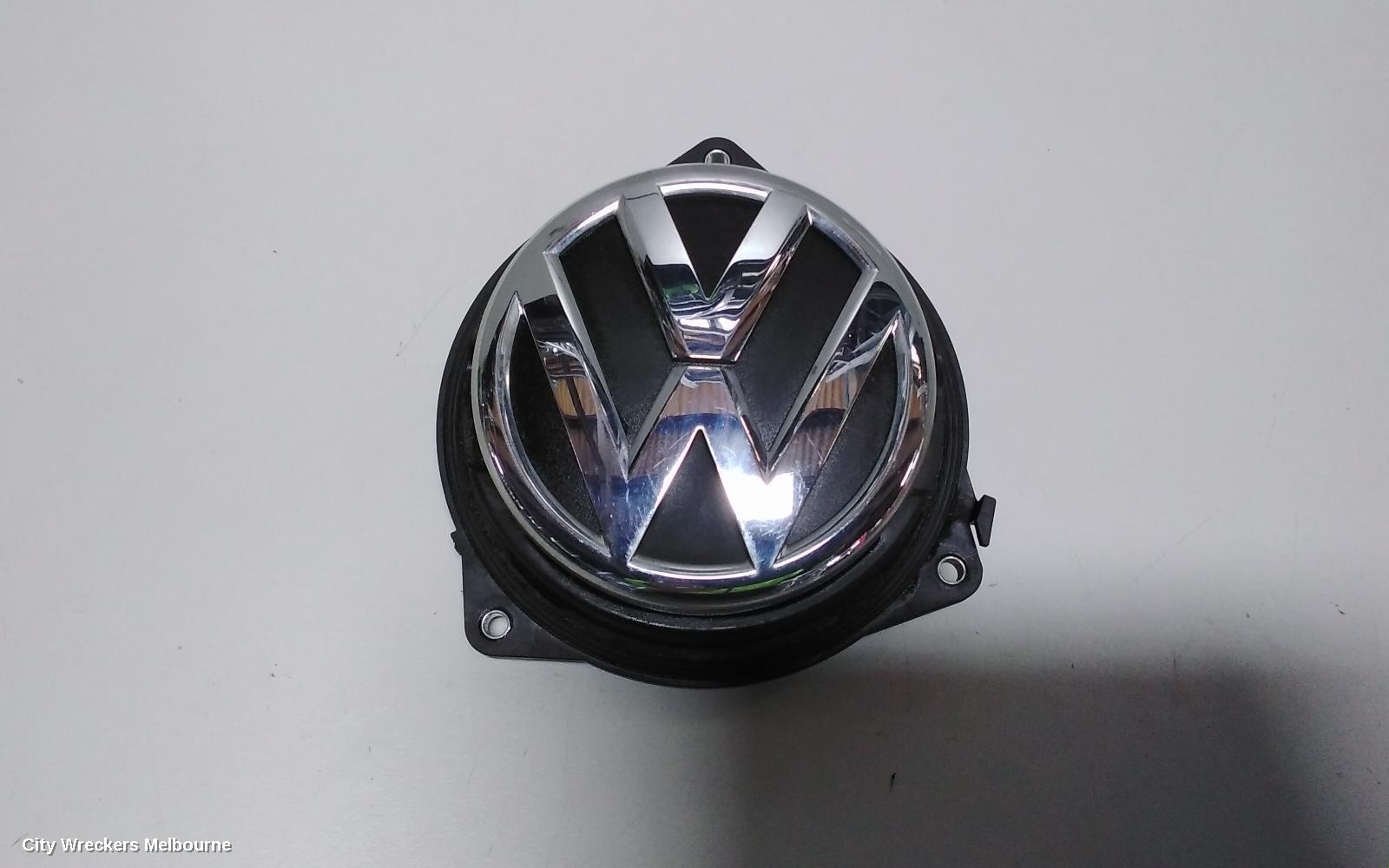 VOLKSWAGEN GOLF TAILGATE HANDLE, GEN 6, HATCH, NON CAMERA TYPE, 10/2008 - 03/2013 - Image 1