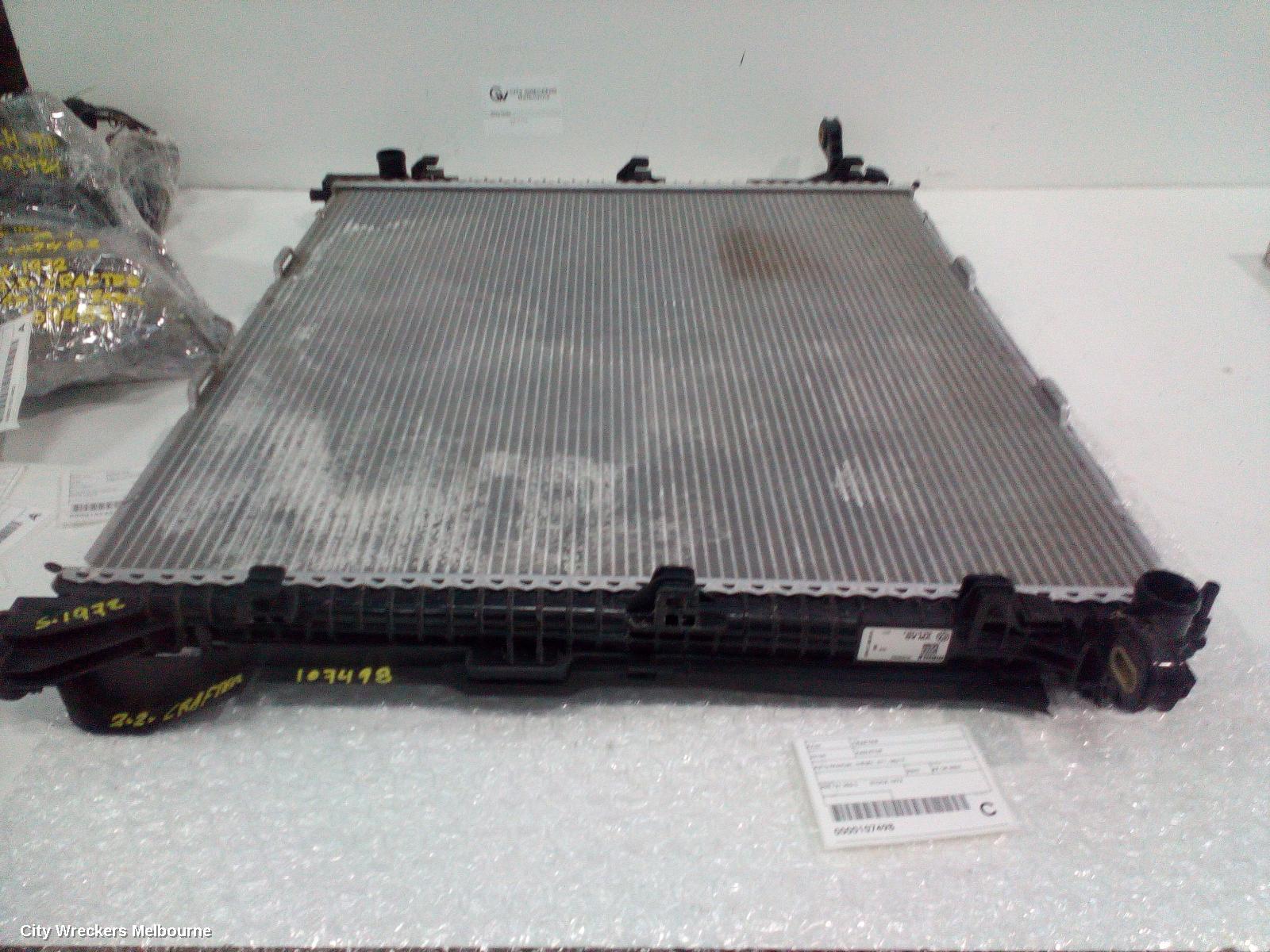 VOLKSWAGEN CRAFTER RADIATOR, AUTO/MANUAL, DIESEL, SY1, 08/2017 ONWARDS - Image 1