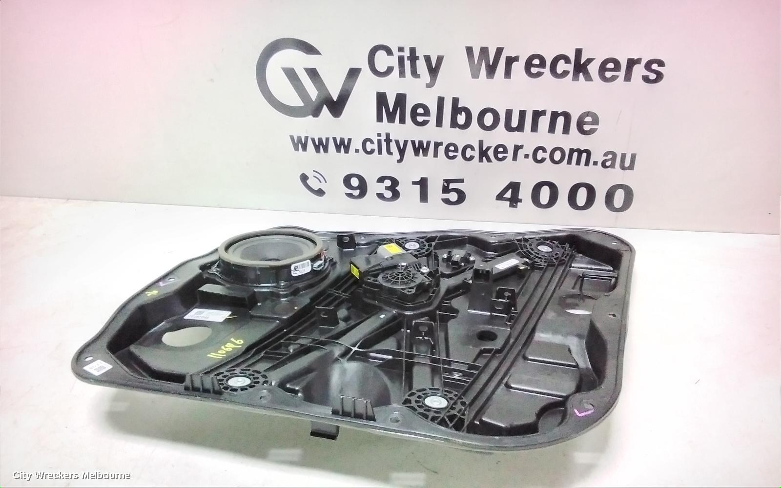 HYUNDAI SANTA FE RIGHT FRONT WINDOW REG/MOTOR, TM, DOOR REG & MOTOR ASSY, 03/2018 ONWARDS - Image 1