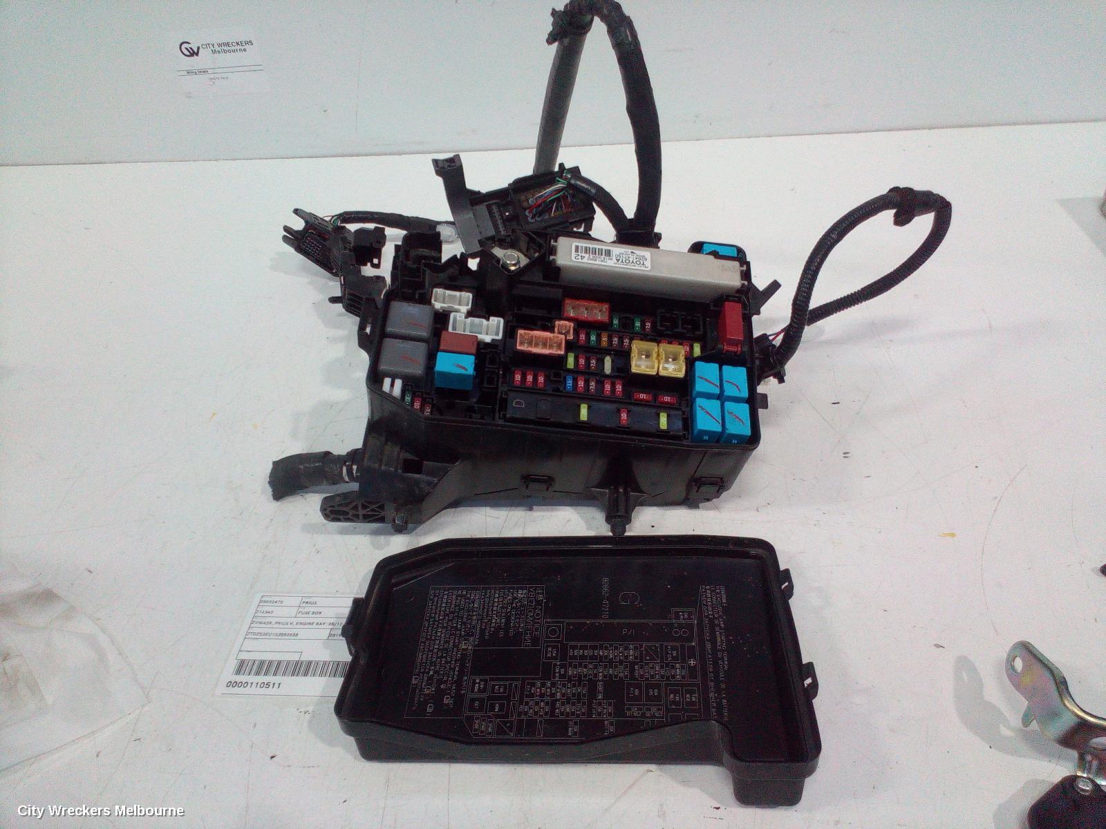 TOYOTA PRIUS FUSE BOX, ZVW40R, PRIUS V, ENGINE BAY, 05/2012 - 03/2021 - Image 3