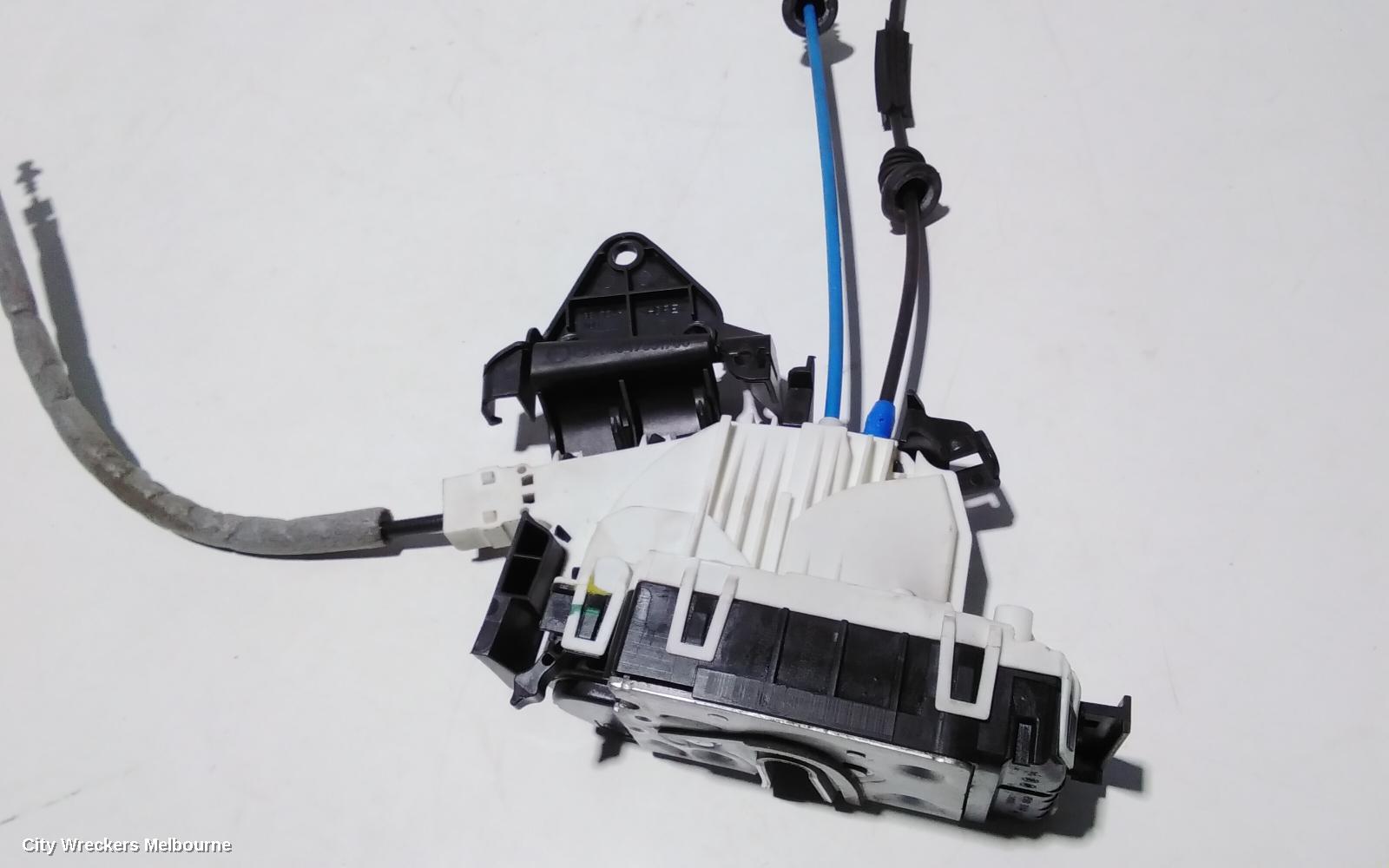 MERCEDES C CLASS DOOR/BOOT/GATE LOCK, LEFT REAR DOOR LOCK, W204/S204, W/ KEYLESS ENTRY TYPE, 07/2007 - 07/2014 - Image 3