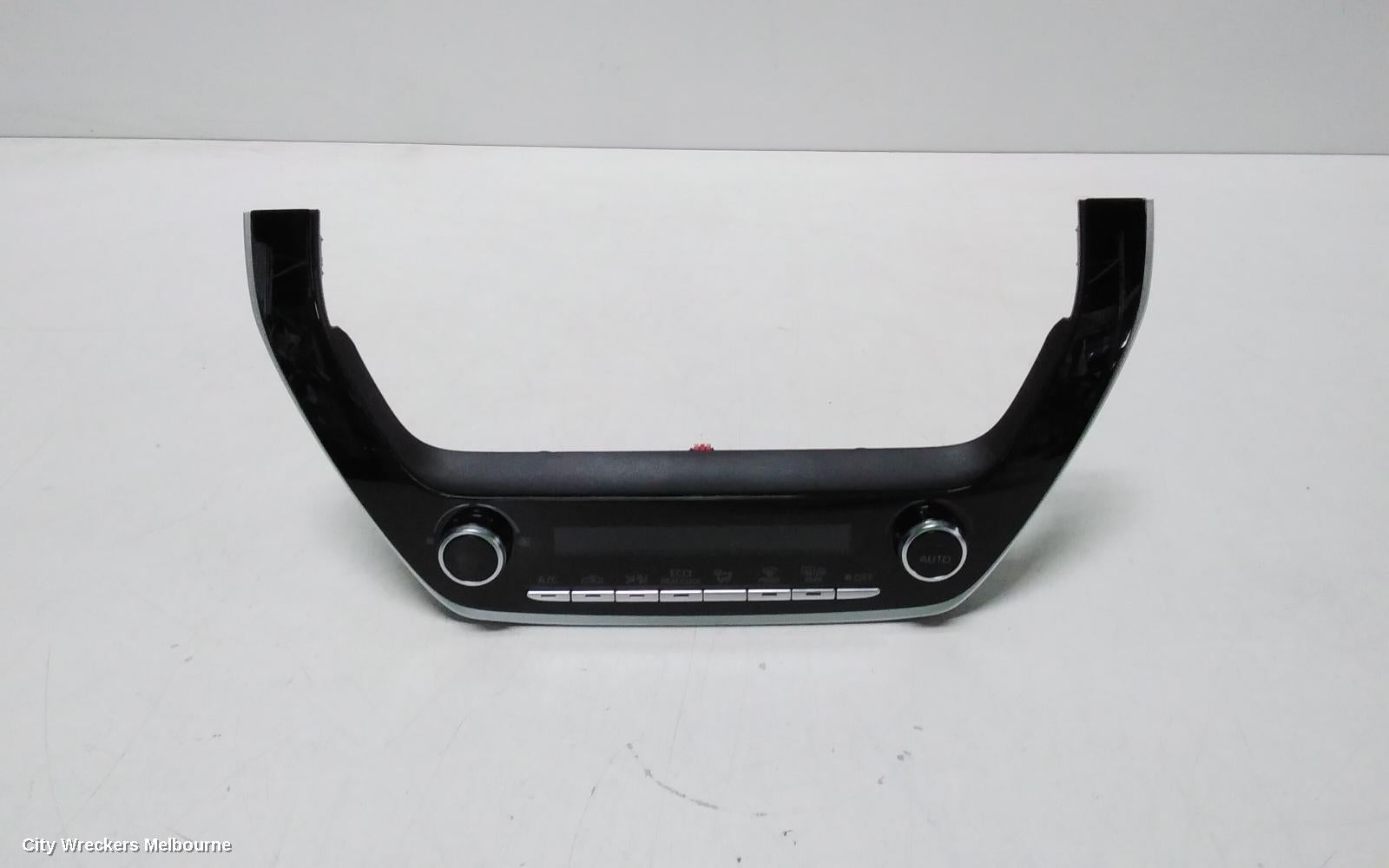 TOYOTA COROLLA HEATER/AC CONTROLS, E210, SINGLE ZONE CLIMATE CONTROL TYPE, 07/2018 ONWARDS - Image 2
