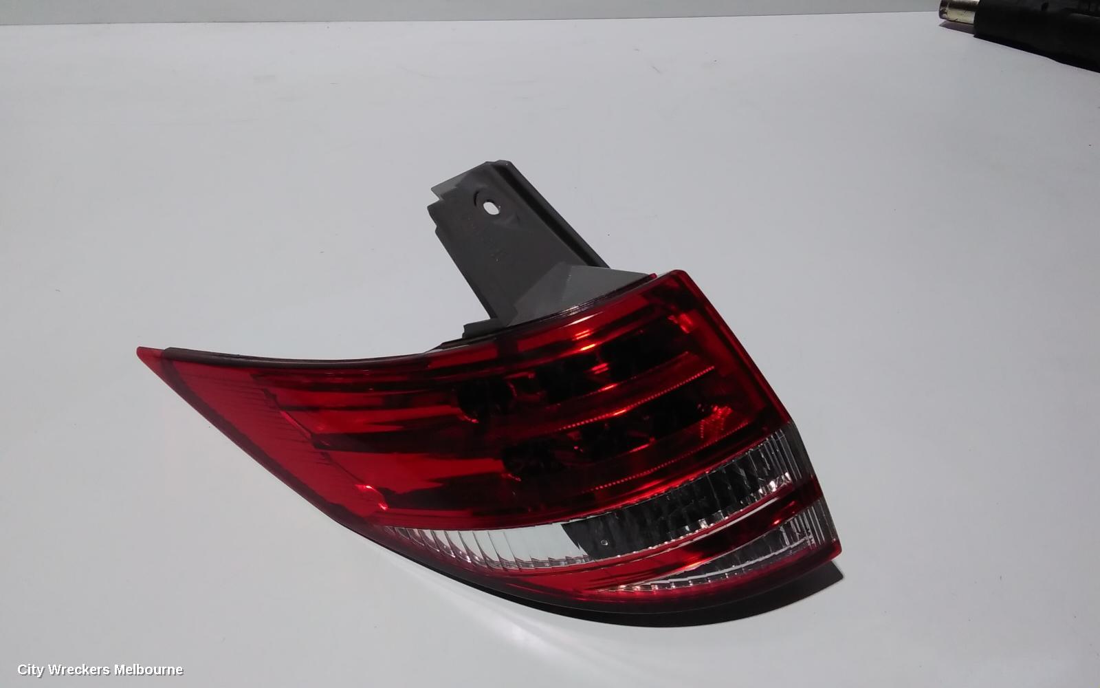 TOYOTA ESTIMA LEFT TAILLIGHT, XR50, RED/CLEAR, LENS# 28-193, 05-19 (IMPORT) - Image 1