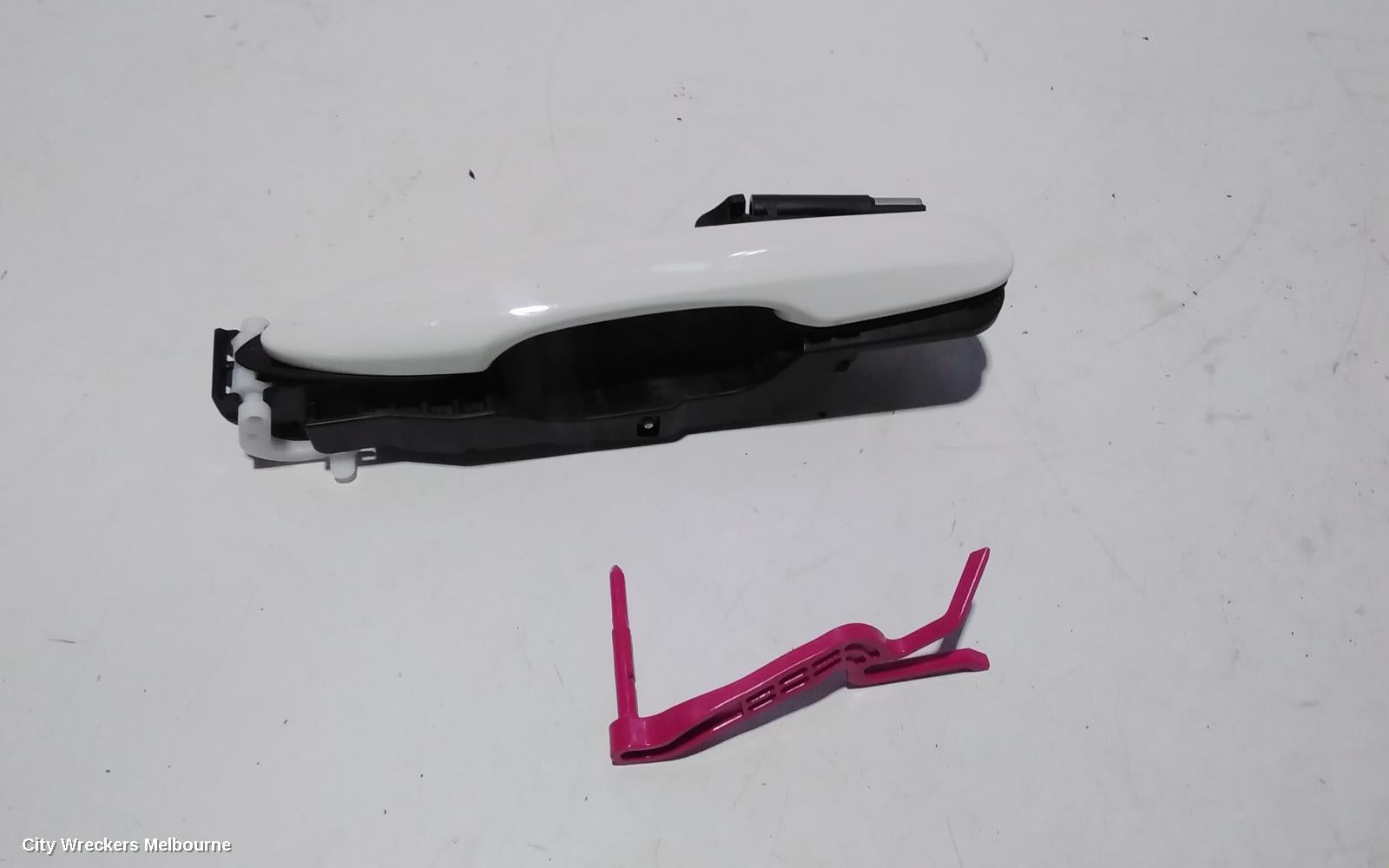 TOYOTA CAMRY DOOR HANDLE, LH REAR, OUTER, XV70, 09/2017 ONWARDS - Image 2
