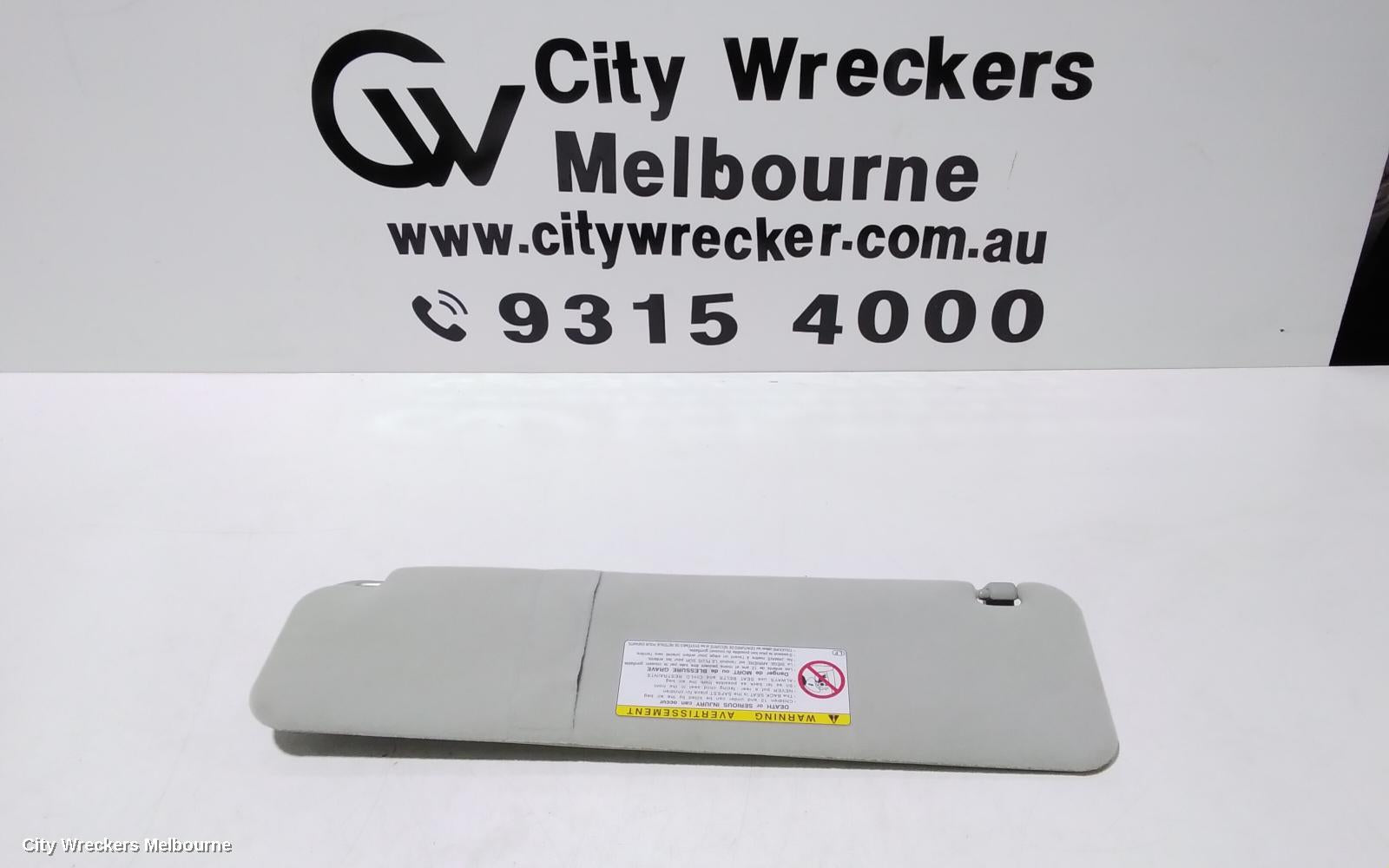 TOYOTA HIACE SUNVISOR, TRH/KDH, LH SIDE, SLWB, 03/2005 - 04/2019 - Image 1