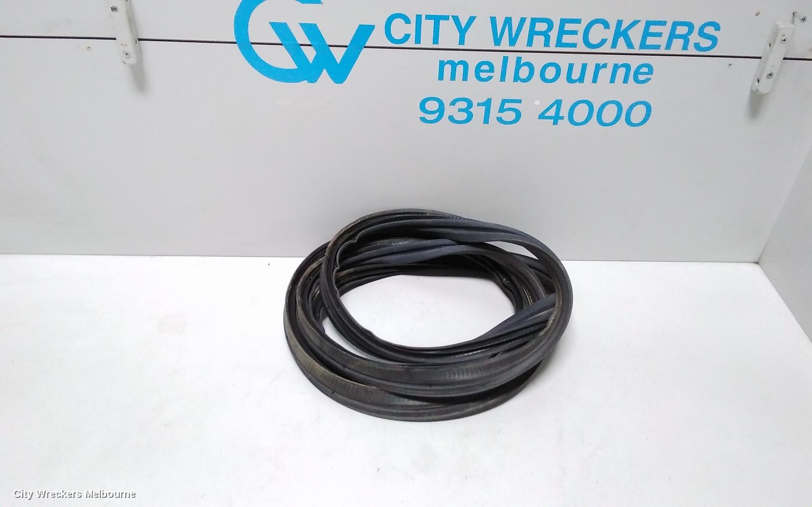 SUBARU IMPREZA, G5, 09/2016 - 09/2023, LHR DOOR SEAL ON TE BODY: 66343 - Image 2