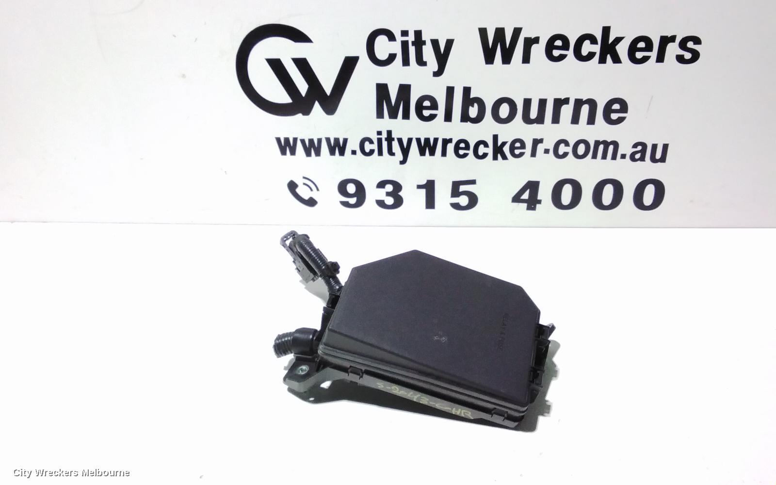 TOYOTA C-HR FUSE BOX, GEN 1, 12/2016 - 09/2023 - Image 1