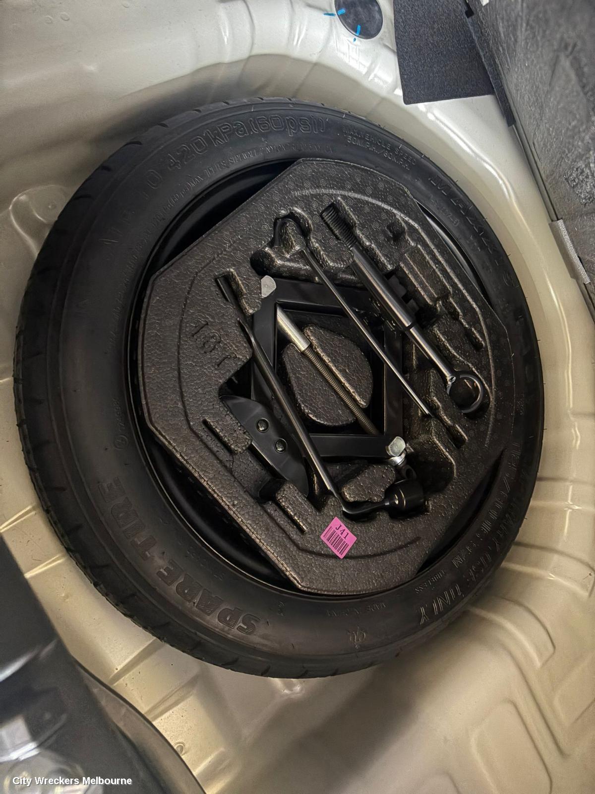 KIA STONIC WHEEL STANDARD/STEEL, SPACE SAVER SPARE, YB, 08/2020 ONWARDS - Image 3