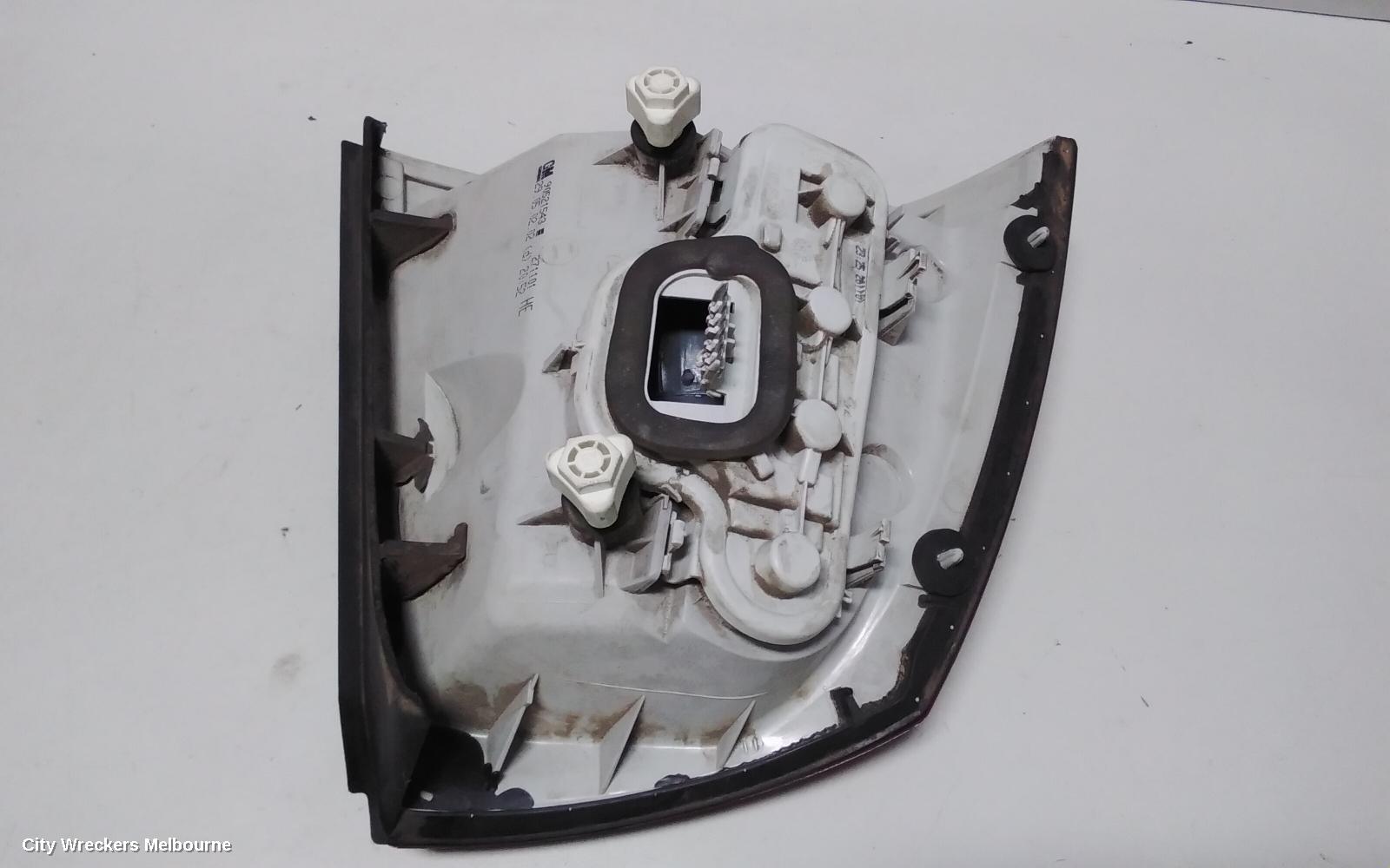 HOLDEN ASTRA RIGHT TAILLIGHT, TS, 5DR & 3DR, 09/1998 - 10/2006 - Image 3