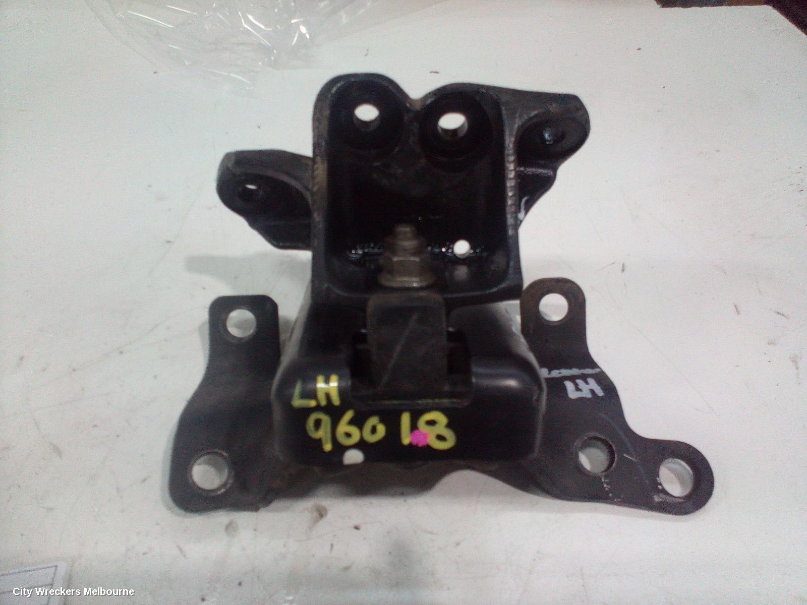 HOLDEN COLORADO MOUNT, RG, 06/2012 - 12/2020 - Image 1