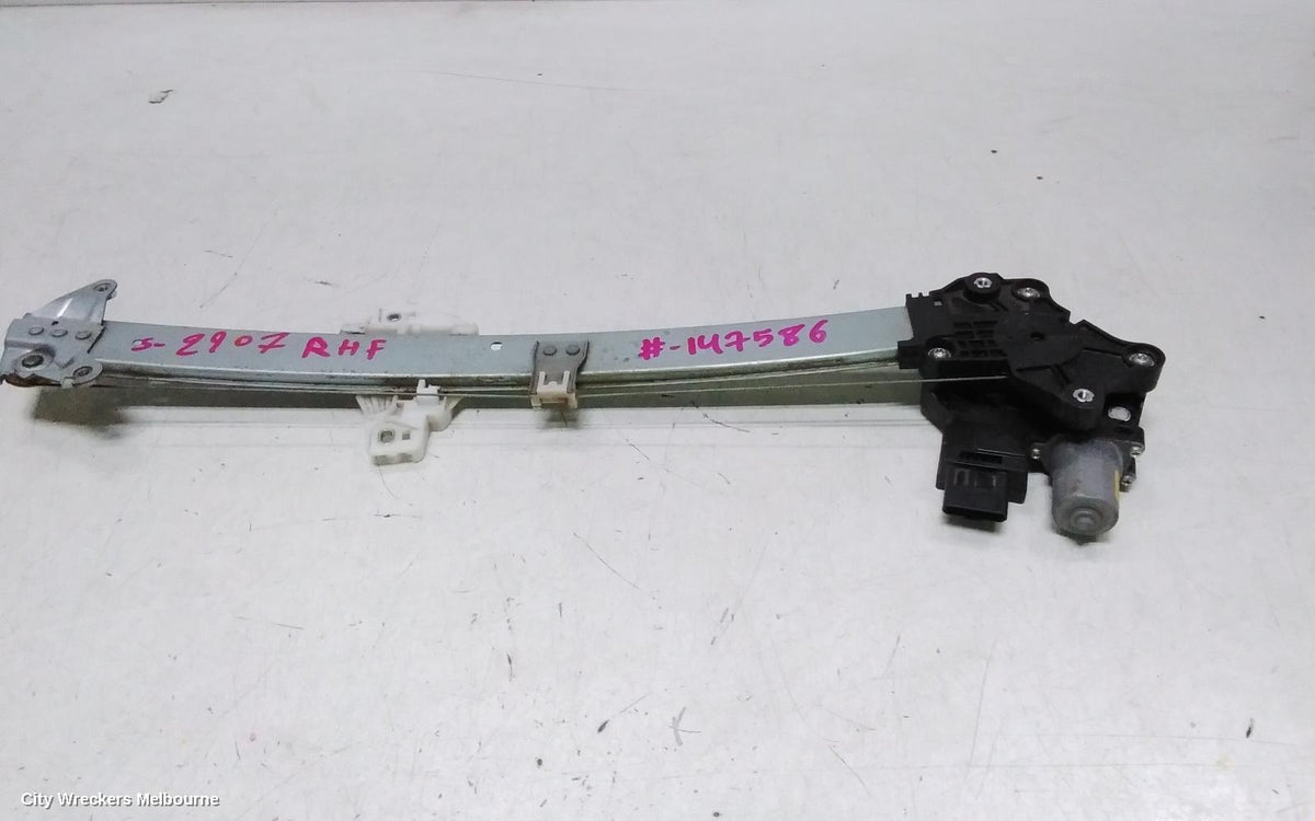 MITSUBISHI OUTLANDER RIGHT FRONT WINDOW REG/MOTOR, DOOR REG ASSY (REG AND MOTOR), ZM, 08/2021 ONWARDS - Image 2