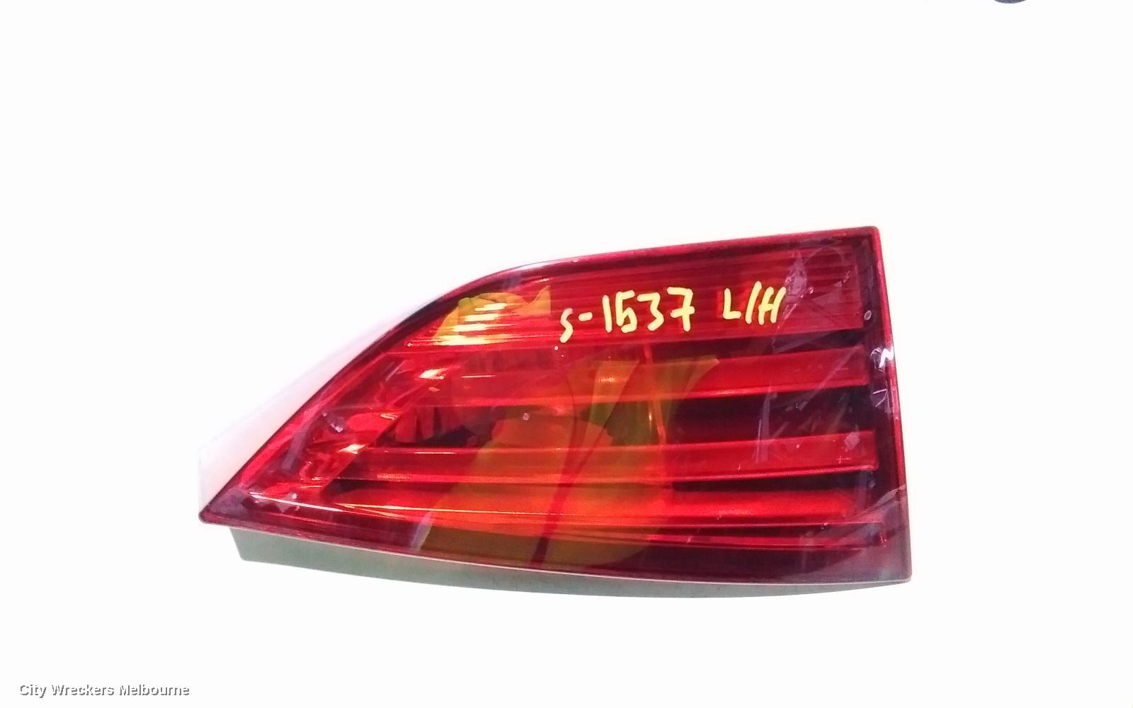 BMW X1 REAR GARNISH, TAILGATE LAMP (LH SIDE), E84, 07/2012 - 07/2015 - Image 3