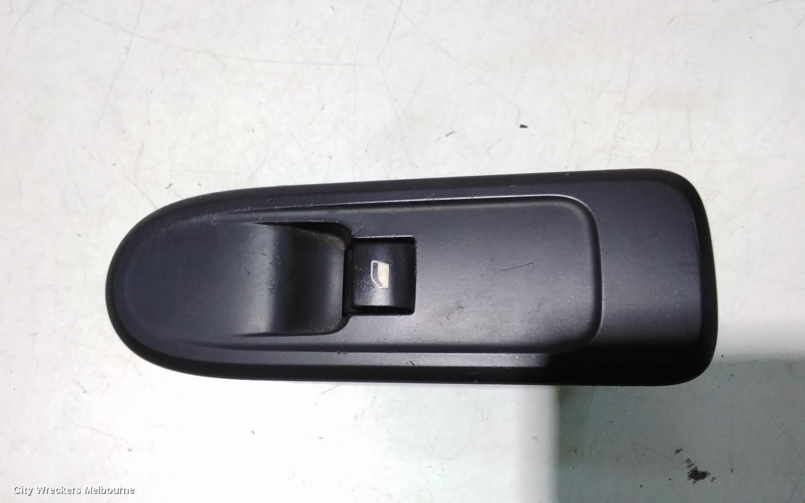 PEUGEOT 307 PWR DR WIND SWITCH, LH FRONT, HATCH, T6, 10/2005 - 06/2007 - Image 2