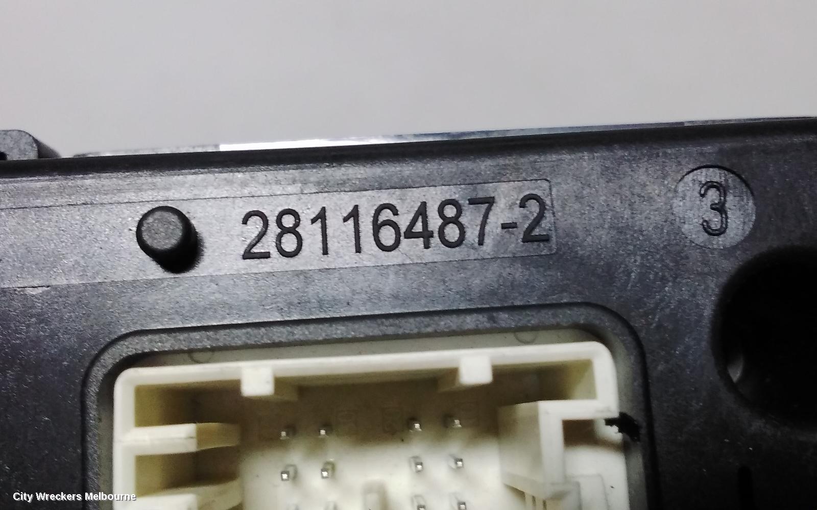PEUGEOT PARTNER FUSE BOX, VAN 09/2008 - 01/2015 - Image 3