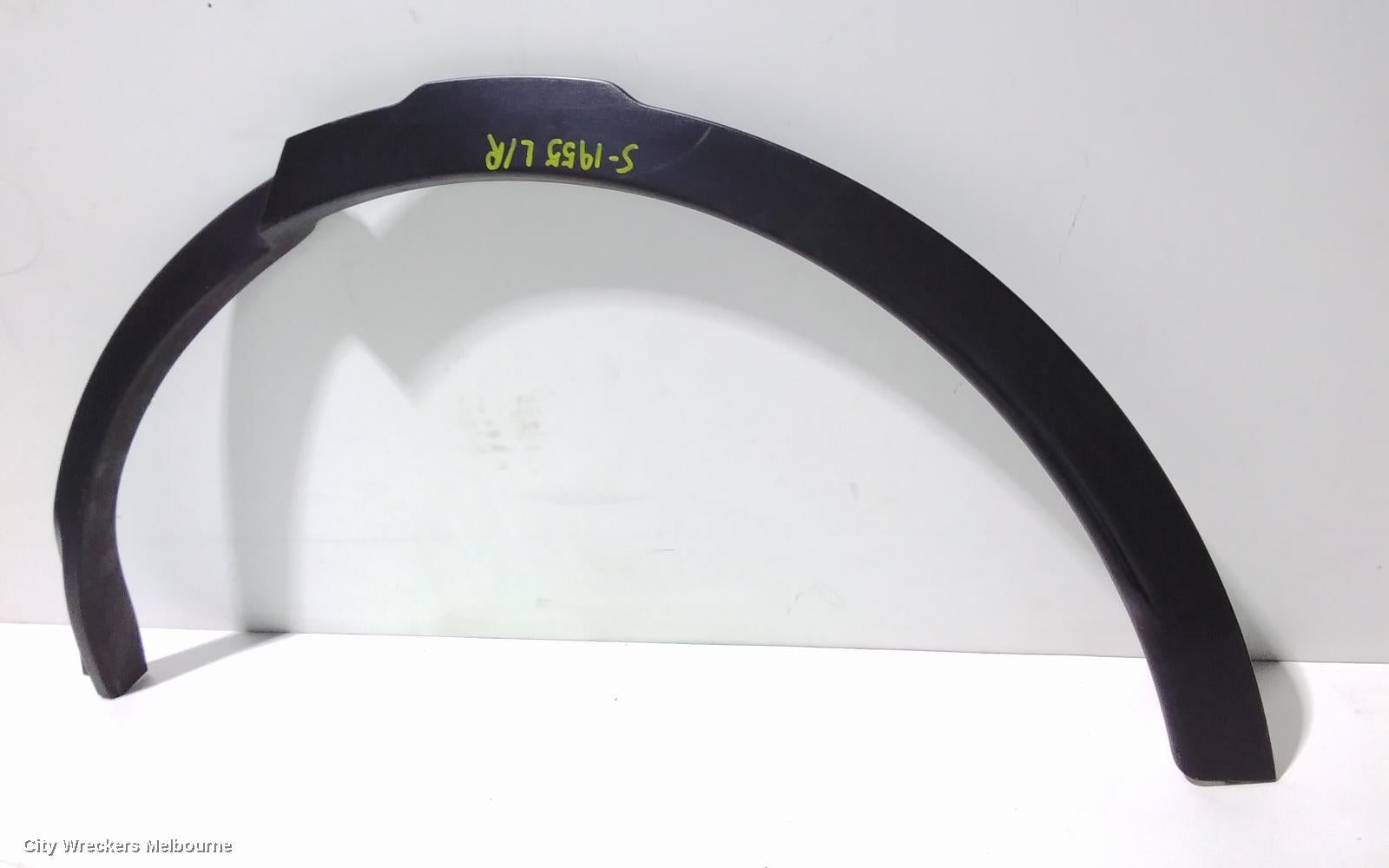 LAND ROVER DISCOVERY SPORT WHEEL ARCH FLARE, L550, LH REAR, BLACK, 01/2015 ONWARDS - Image 3