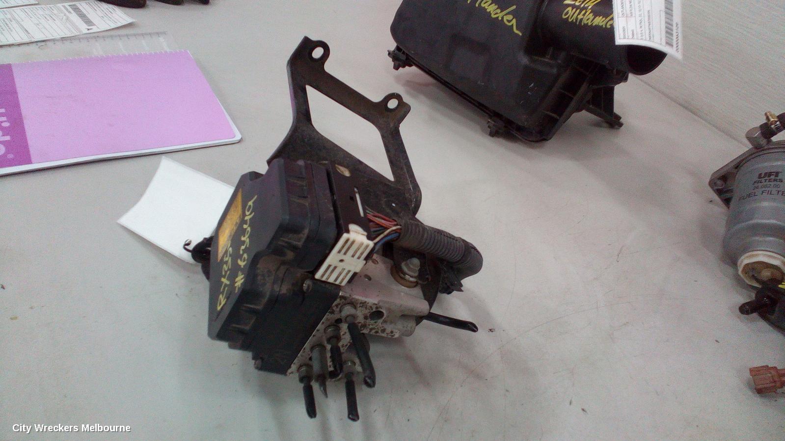 LEXUS RX SERIES ABS PUMP/MODULATOR, MCU3#, 04/2003 - 11/2005 - Image 2